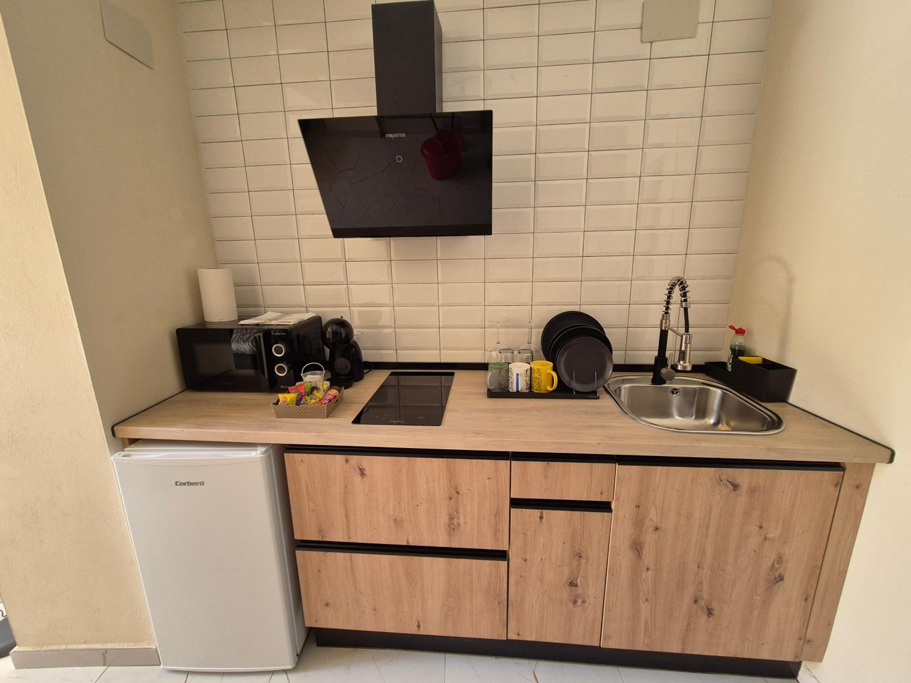 Family Two-Bedroom Apartment with View photo 2