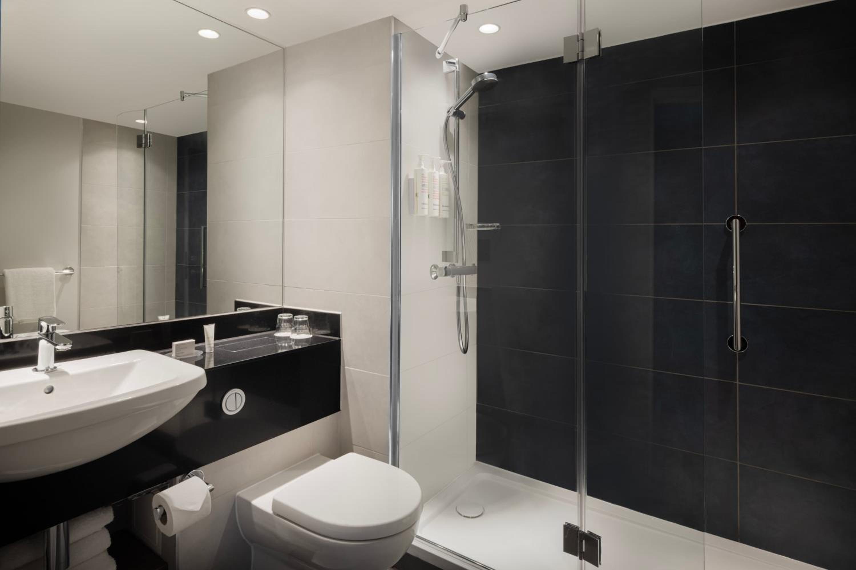 Executive King Room - Lounge Access - Photo 4