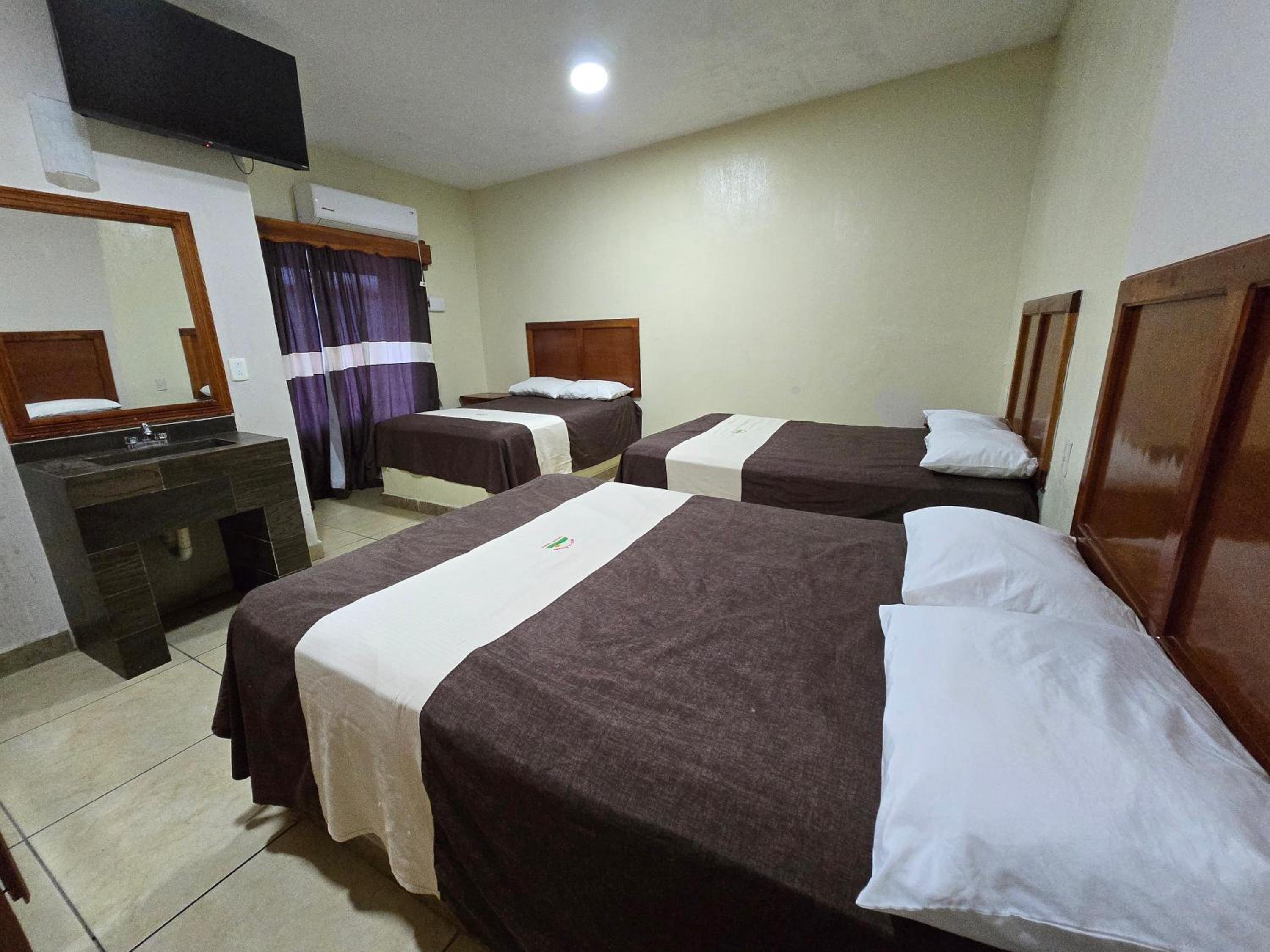 Triple Room photo 1