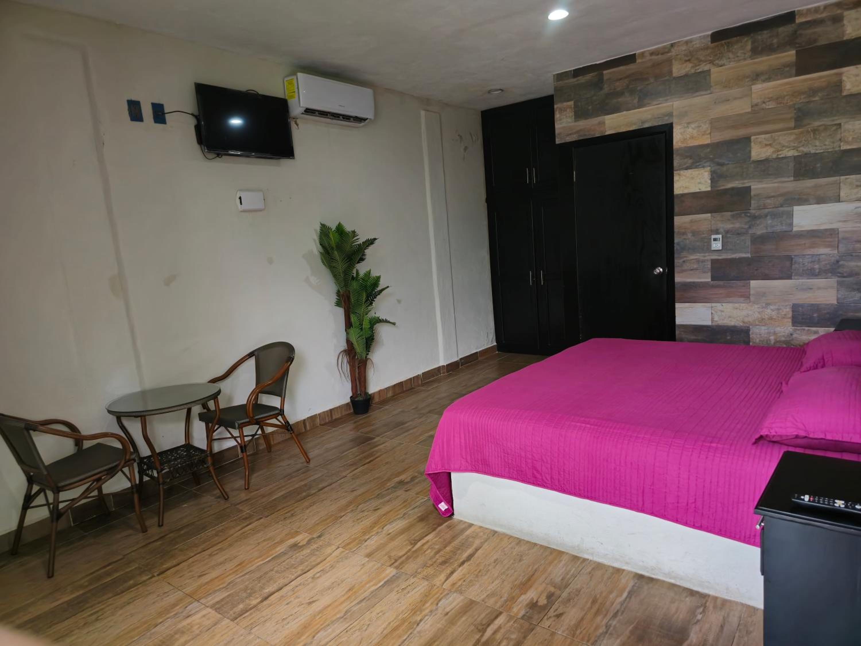 Suite With Pool View photo 1