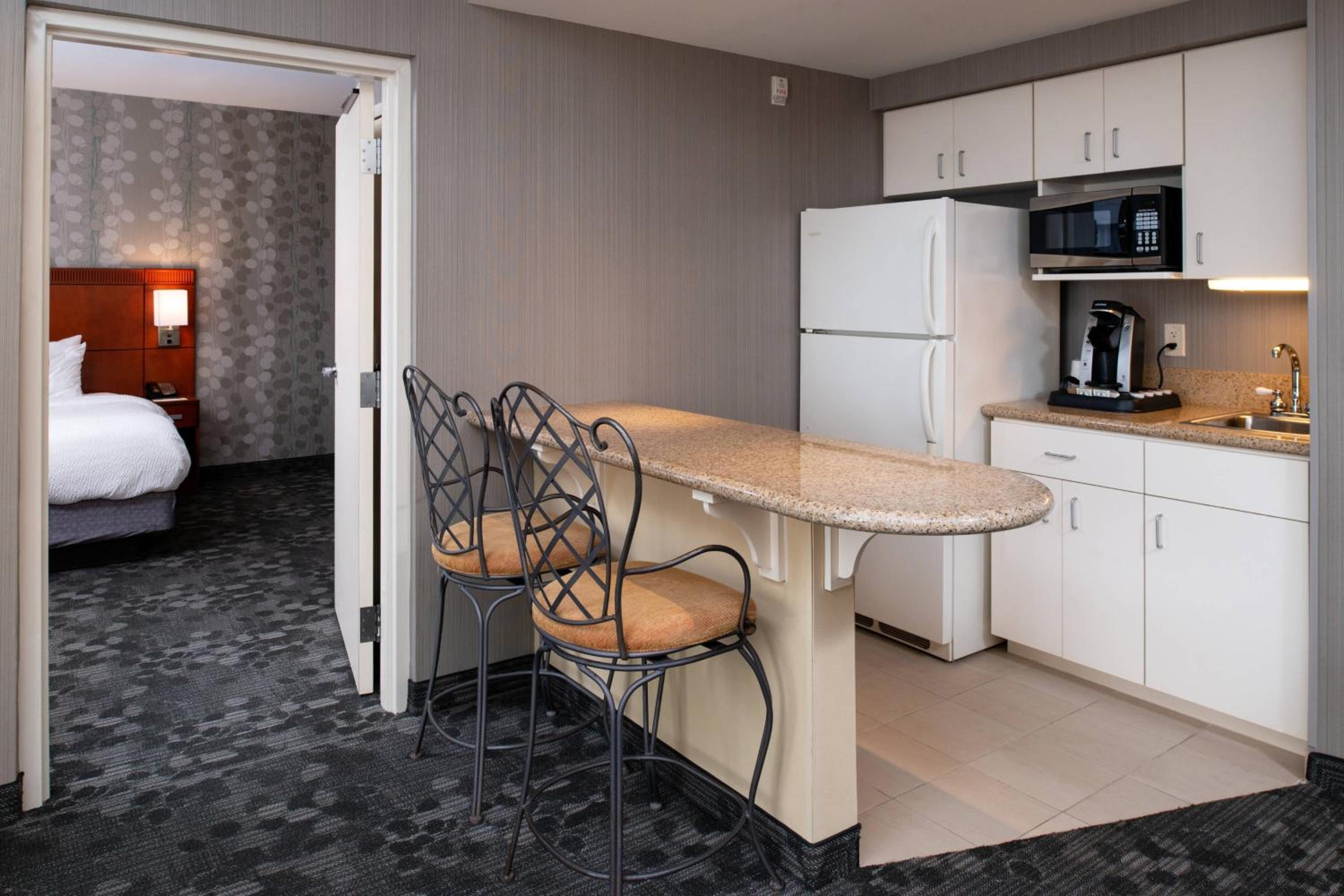 King Suite - Photo 6