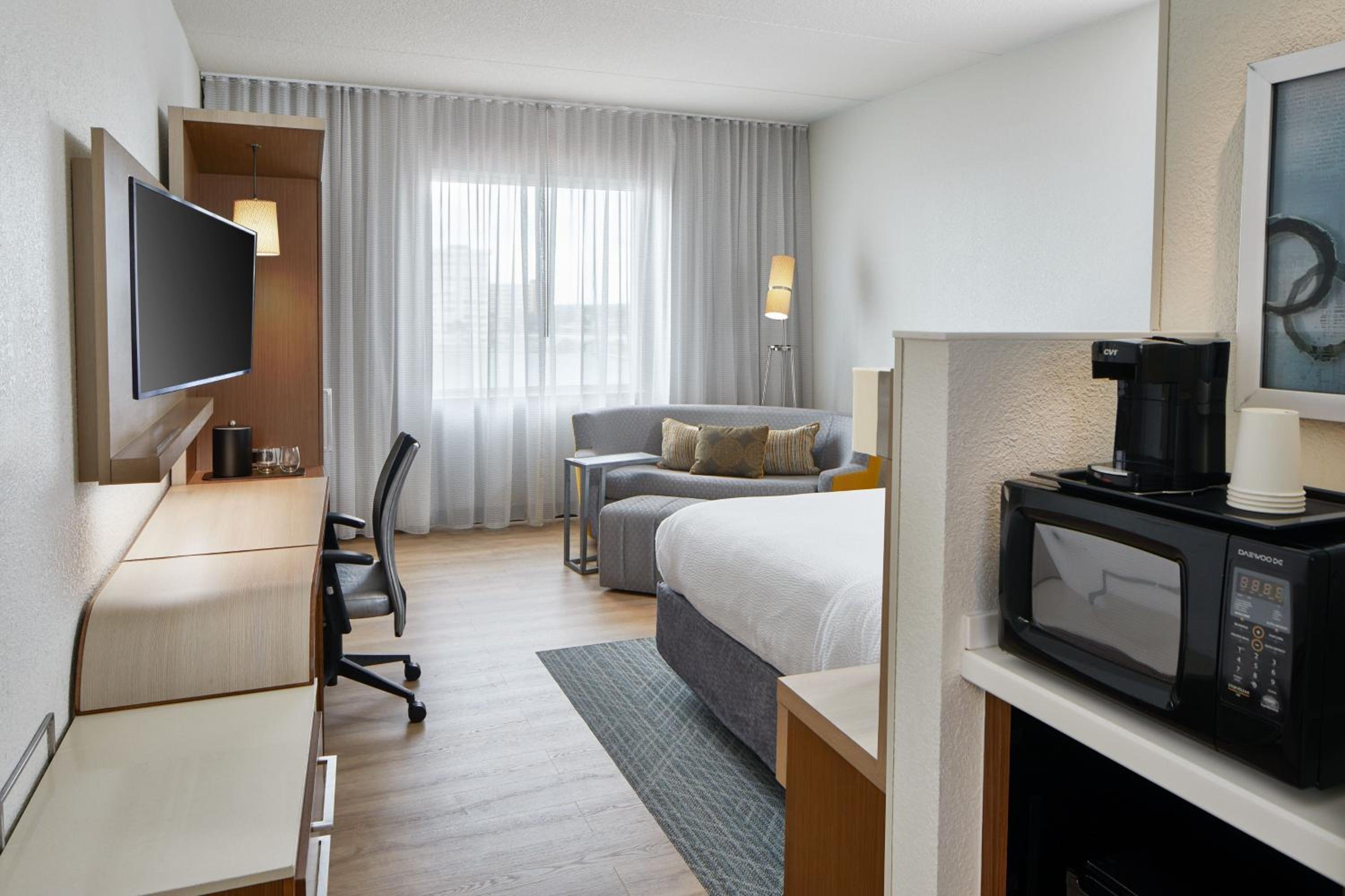 King Room with Sofa Bed and Roll-in Shower - Mobility and Hearing Accessible photo 2