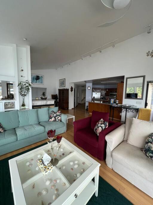 Three-Bedroom Villa photo 1