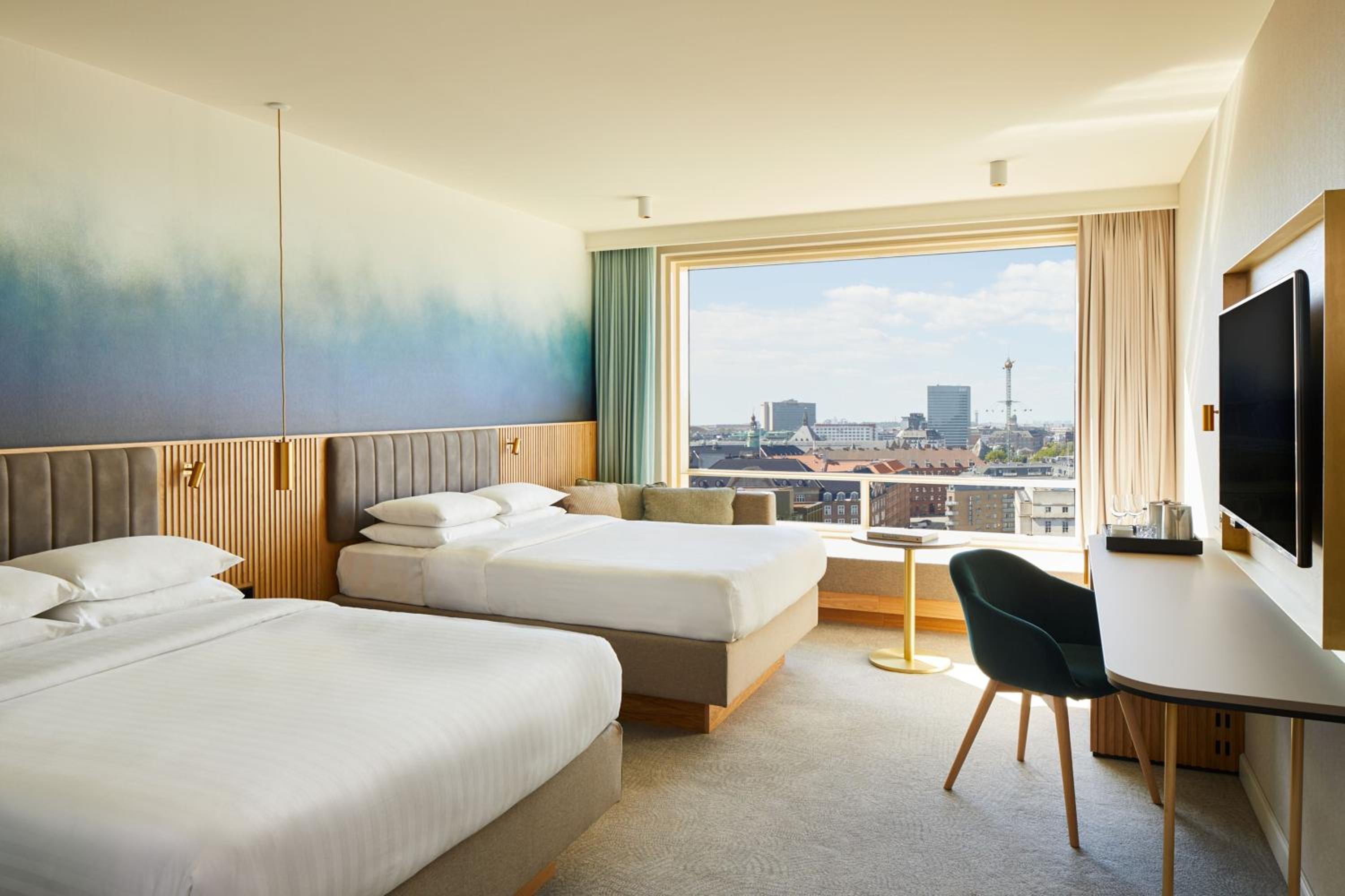 Executive Double Room with Two Double Beds and City View