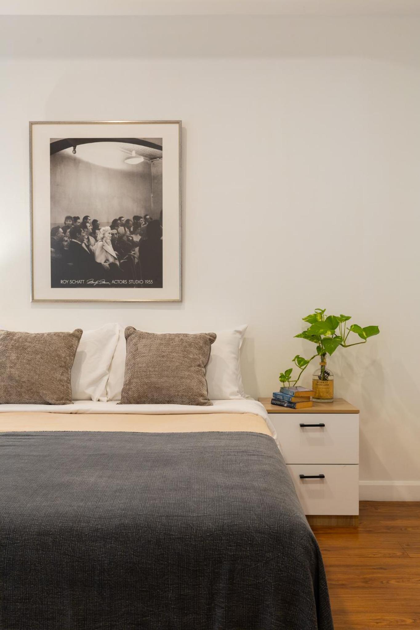 Three-Bedroom Townhouse - Photo 19