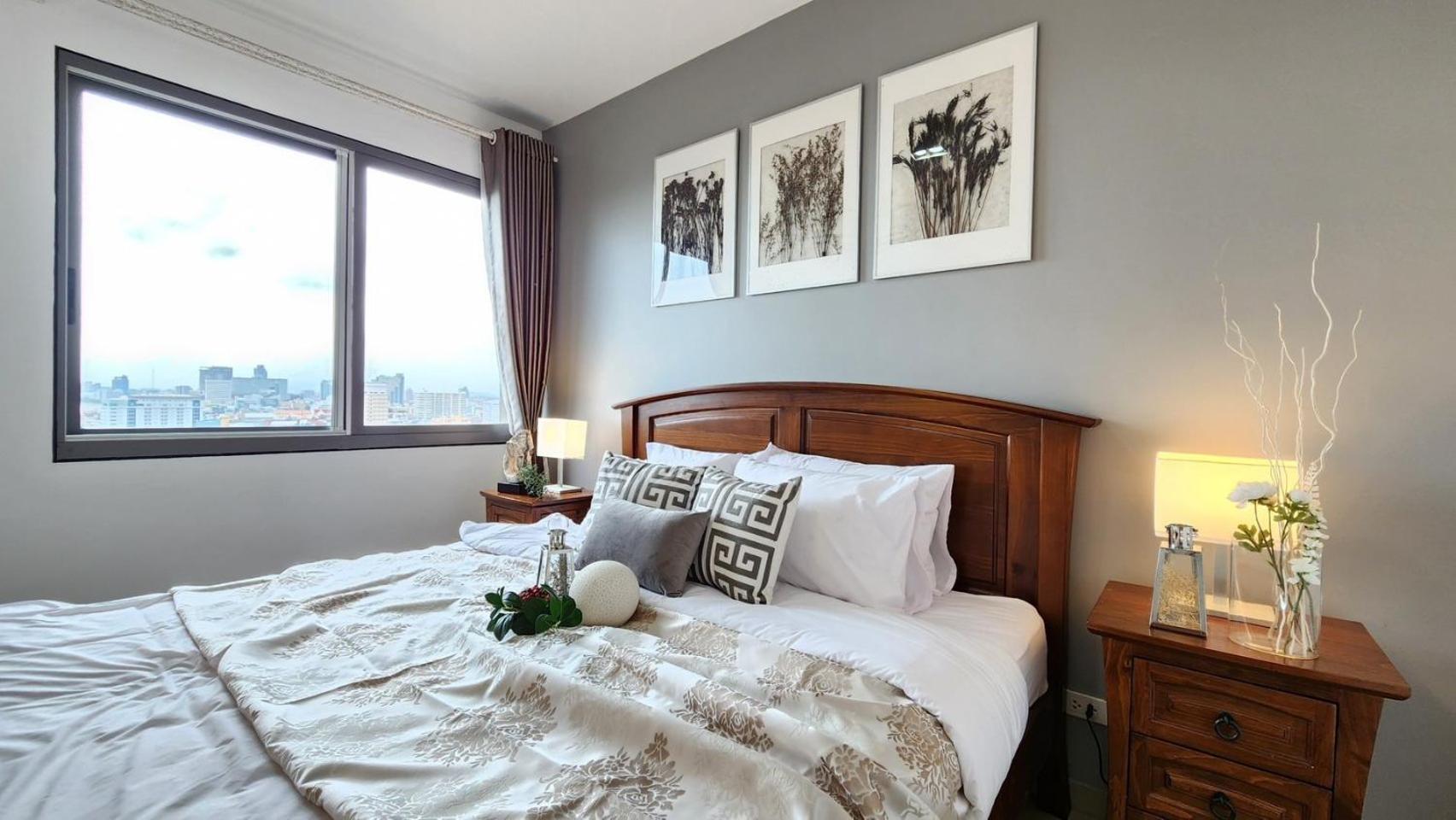 Three-Bedroom Apartment with Sea View photo 2