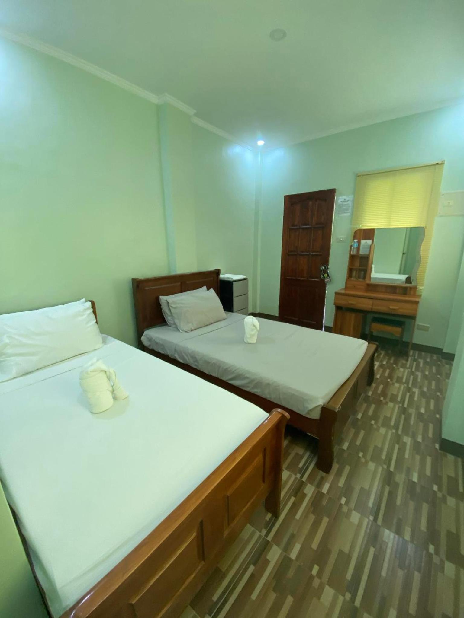 Double Room With Mountain View - Photo 1