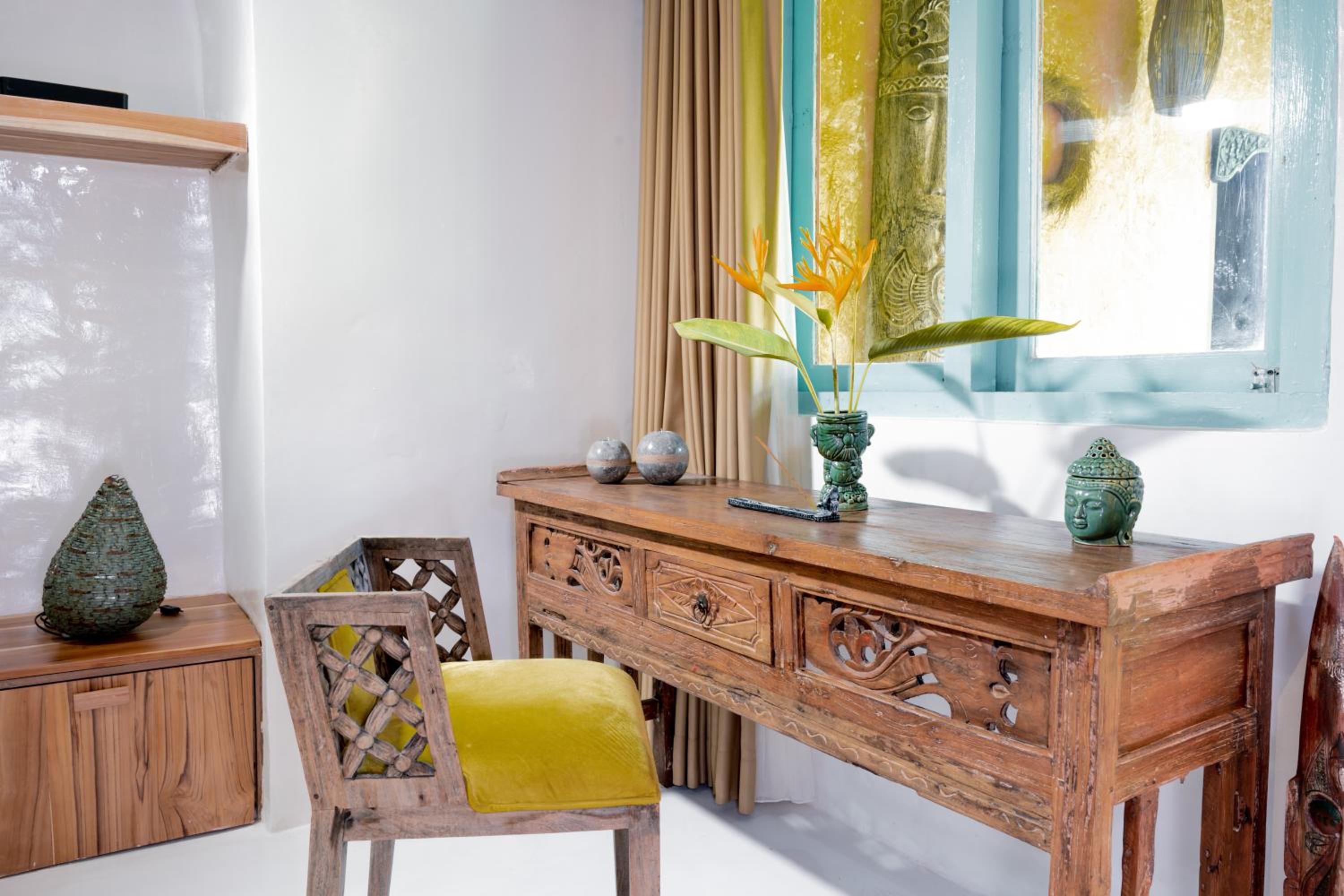 Triple Room with Balcony