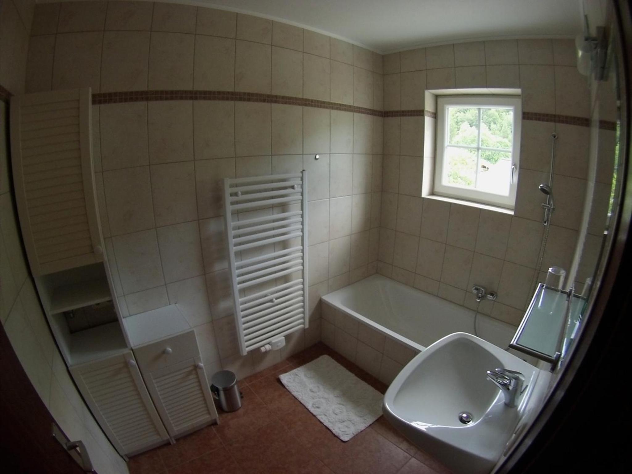 Two-Bedroom Apartment with Balcony and Terrace photo 3