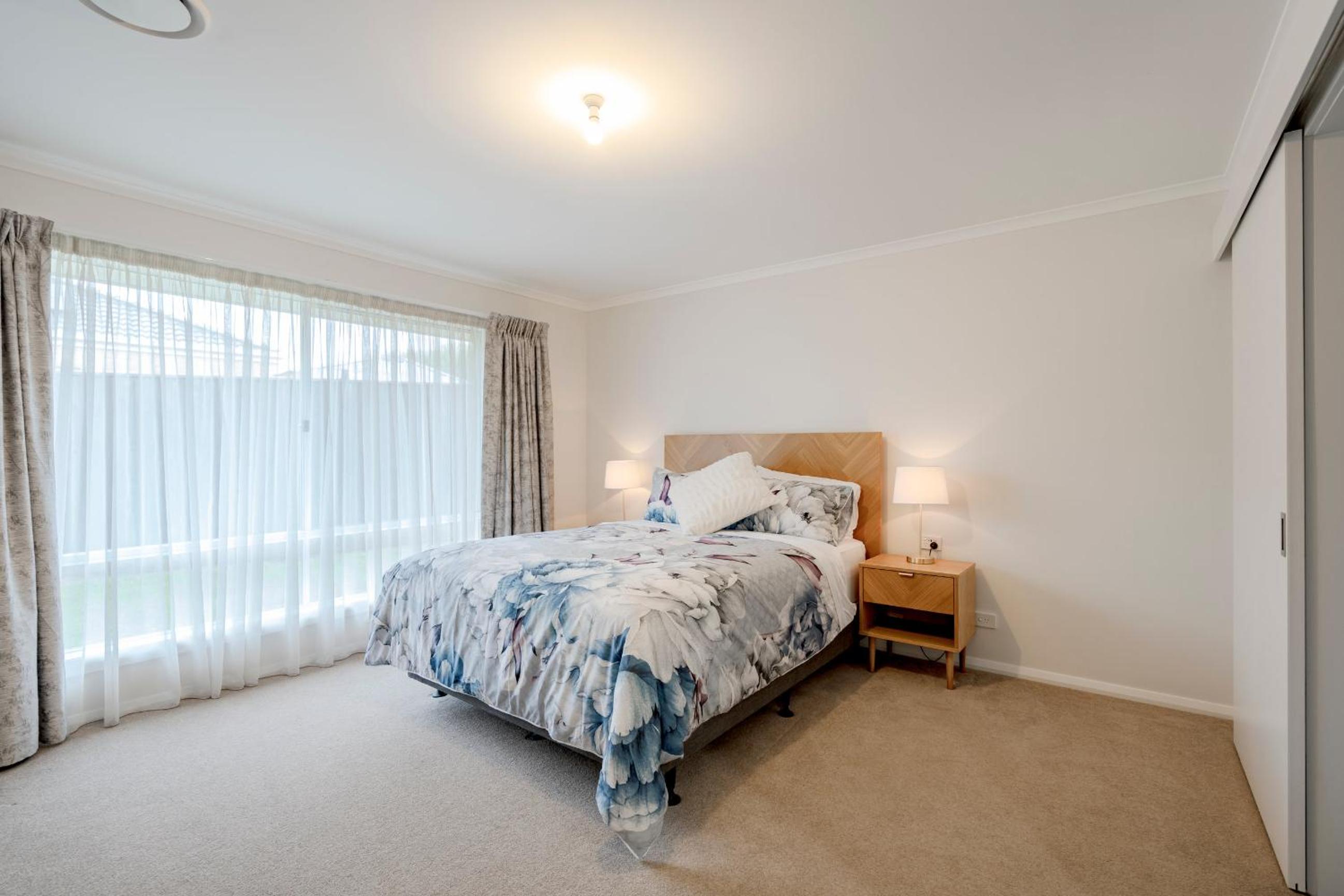 Four-Bedroom House photo 1