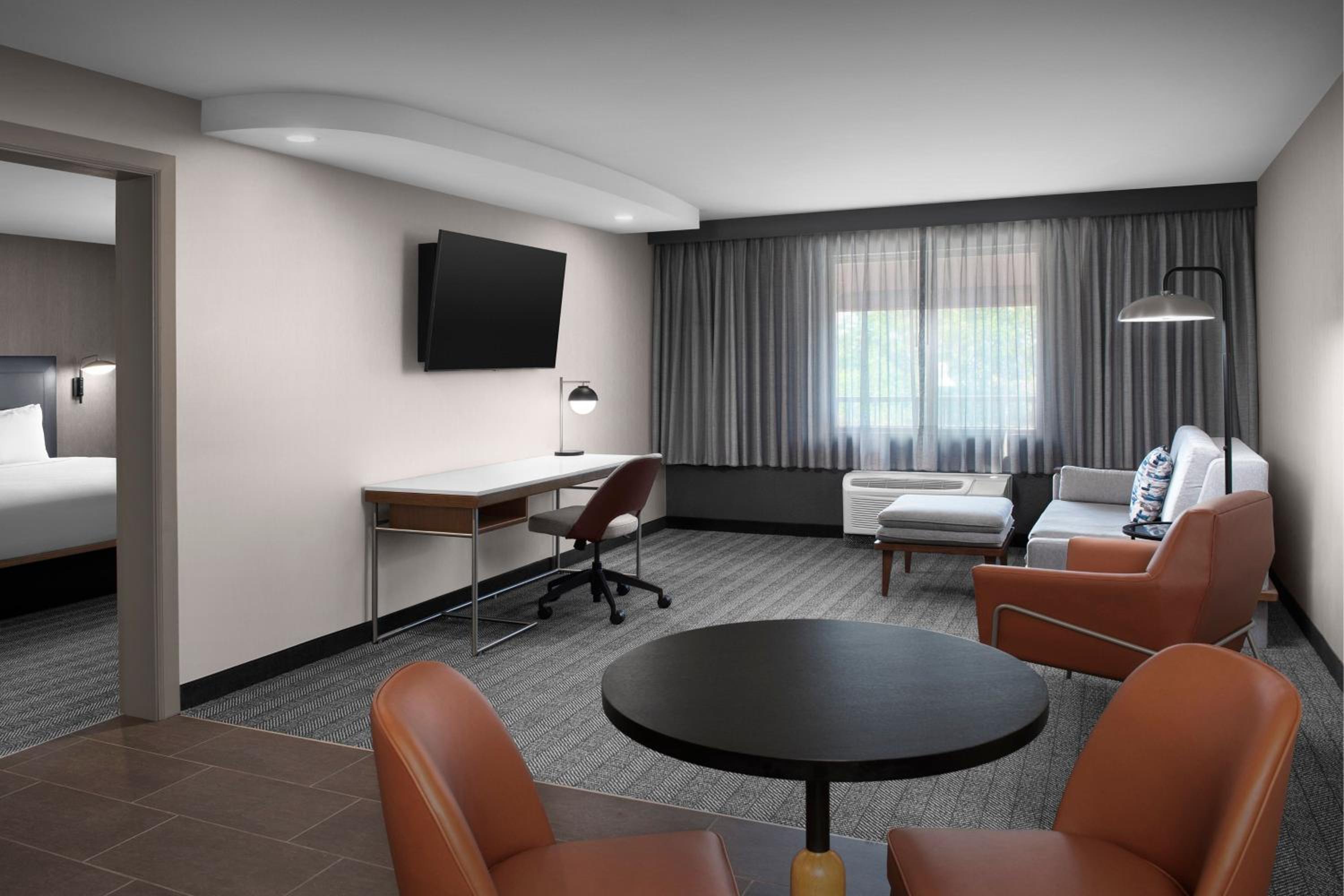 King Suite with Sofa Bed - Photo 2