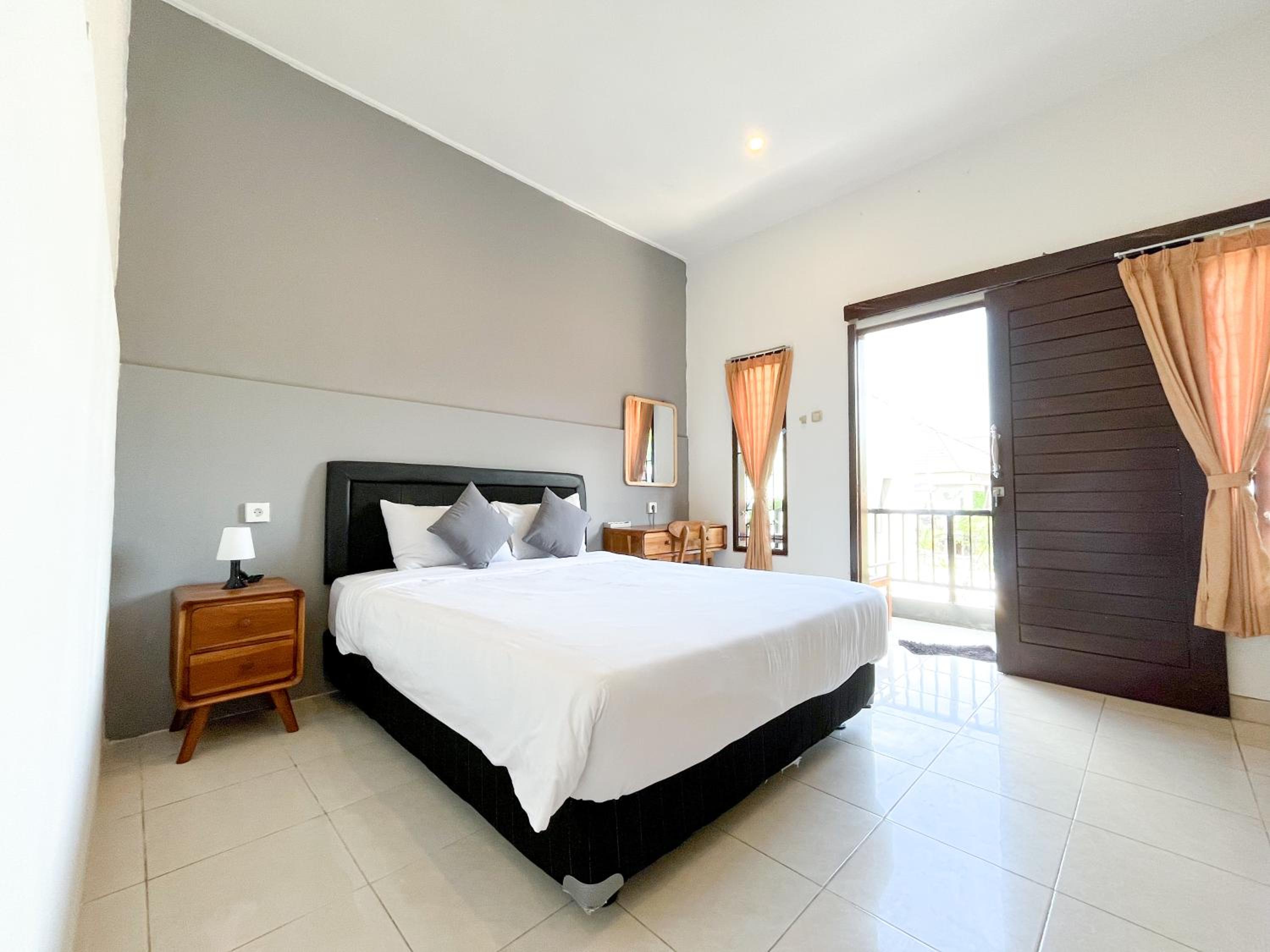 Standard Double Room - Photo 9