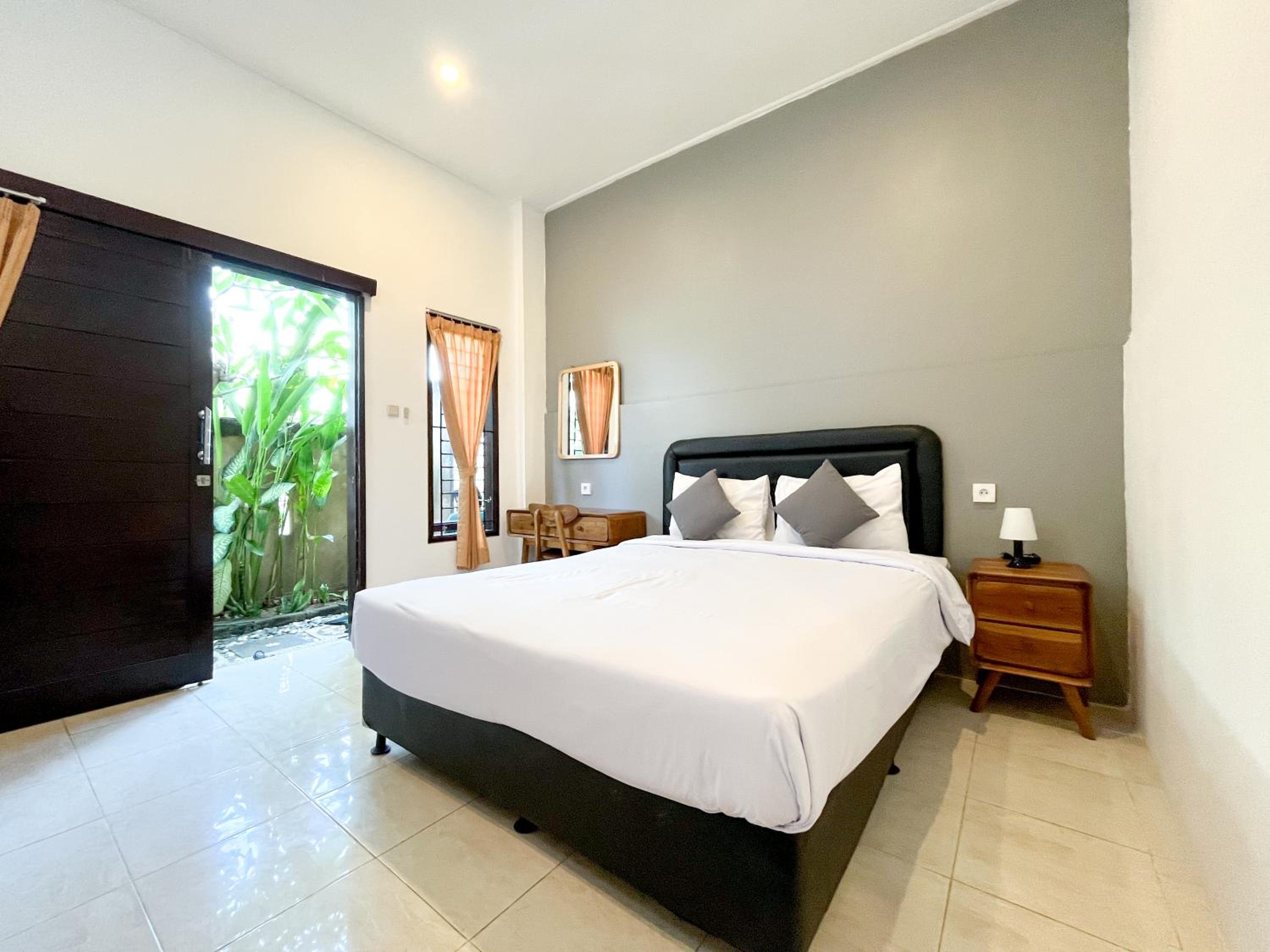Standard Double Room - Photo 4