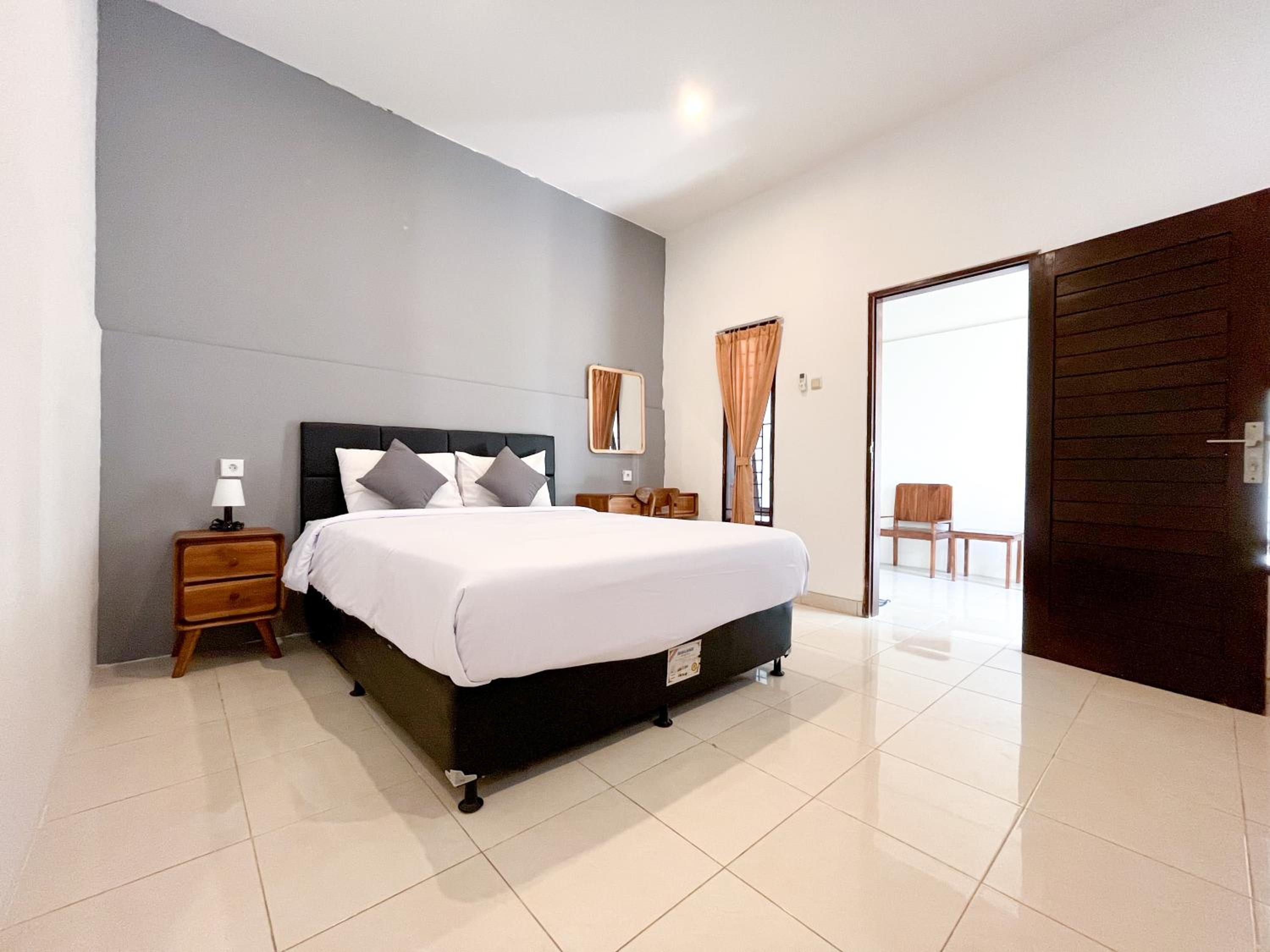 Standard Double Room - Photo 6