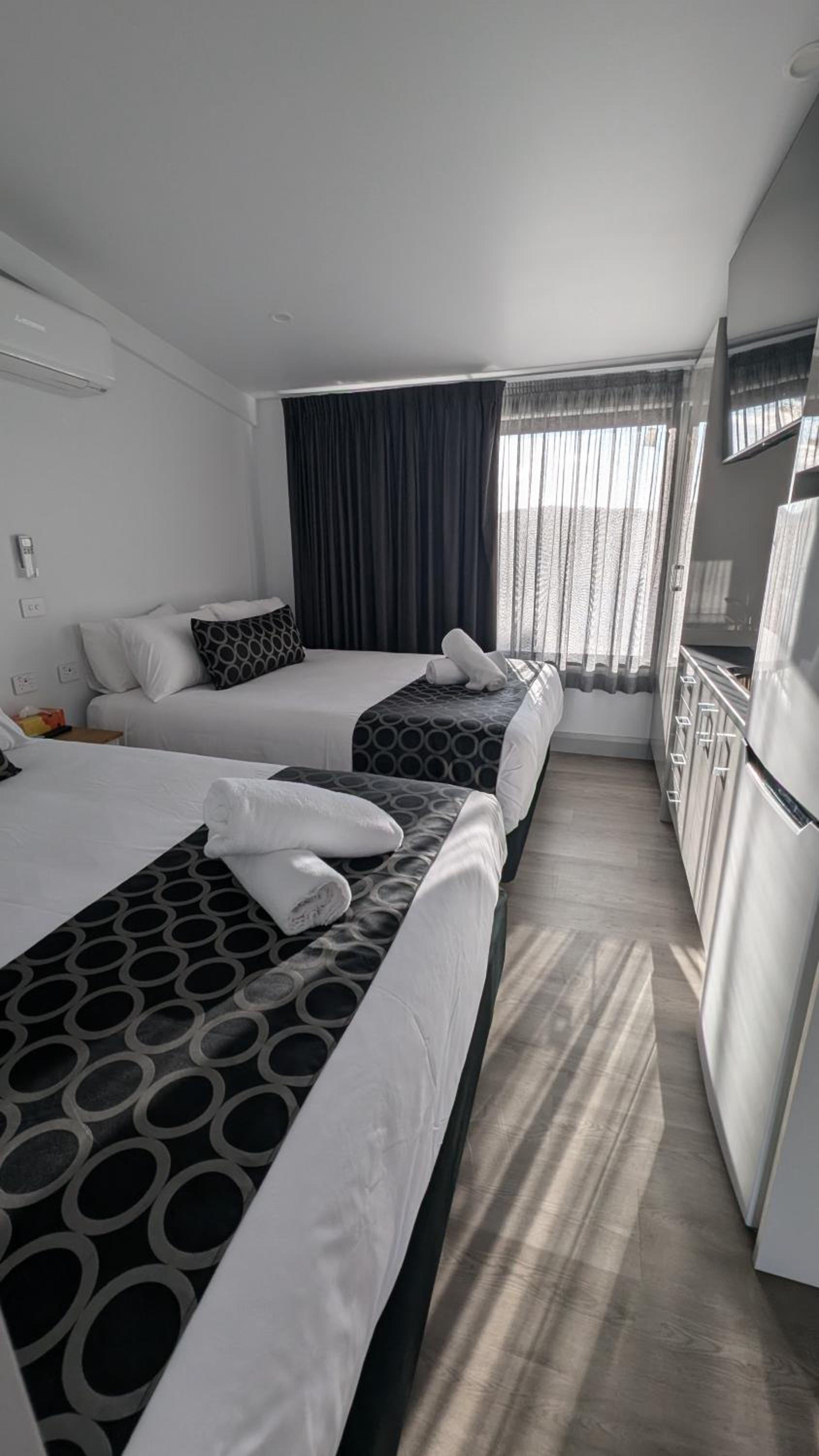 Deluxe Queen Room with Two Queen Beds