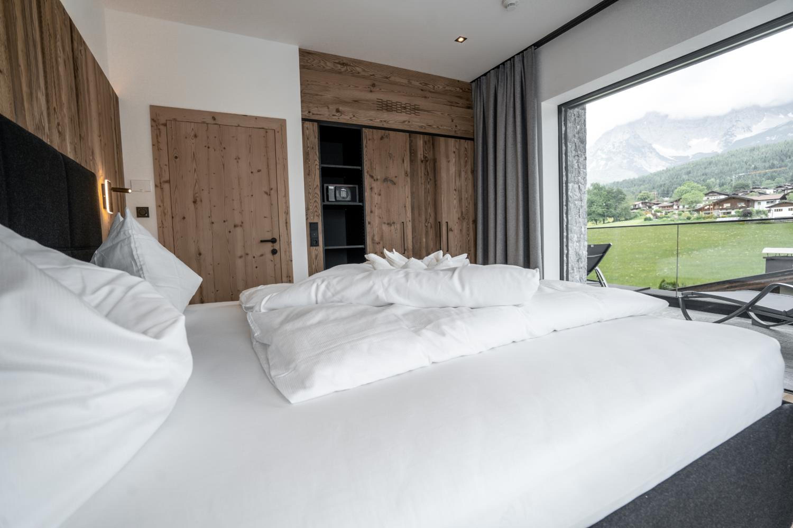 Suite with Spa Access