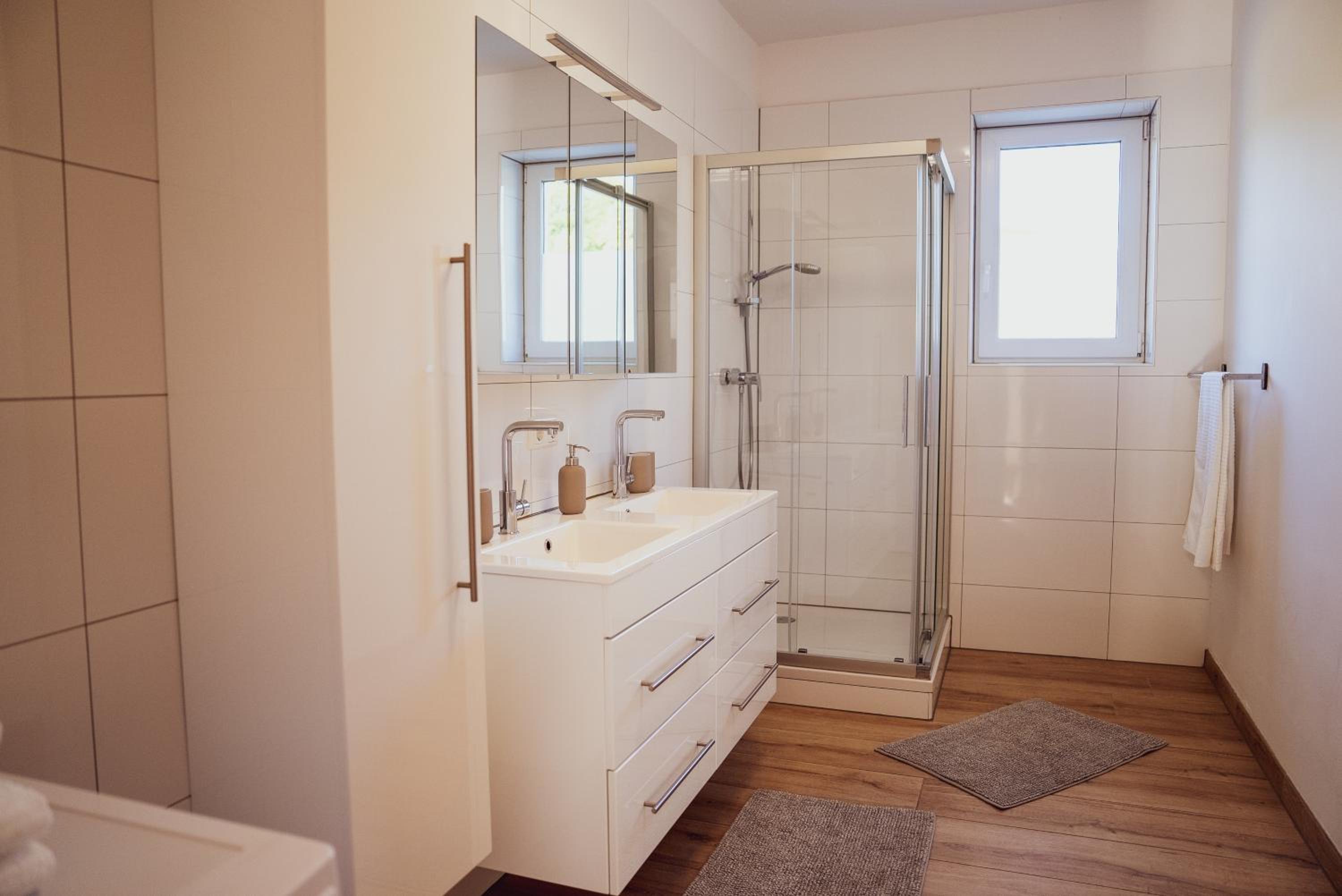 Large Double Room photo 2