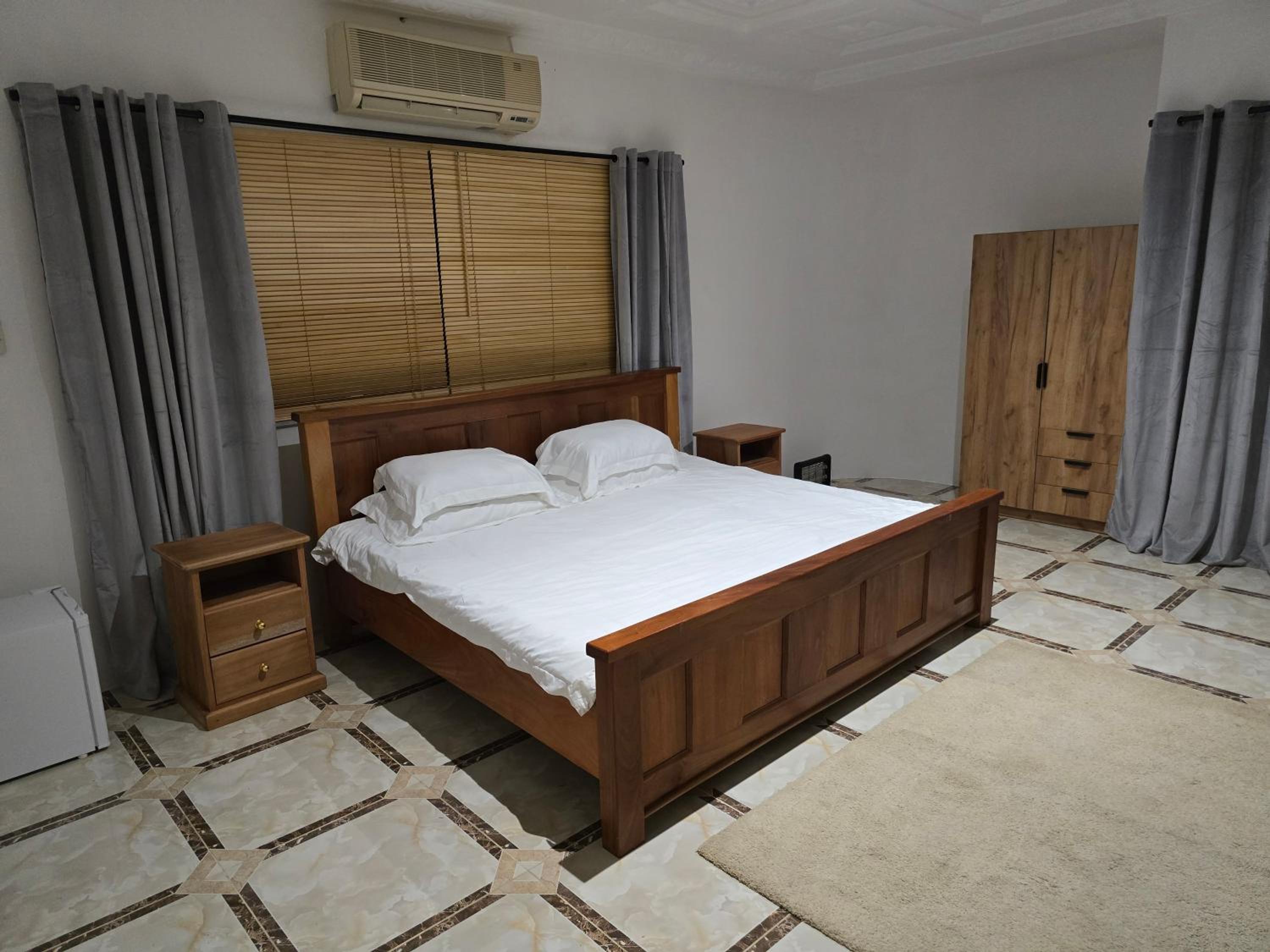 Deluxe Double or Twin Room photo 3