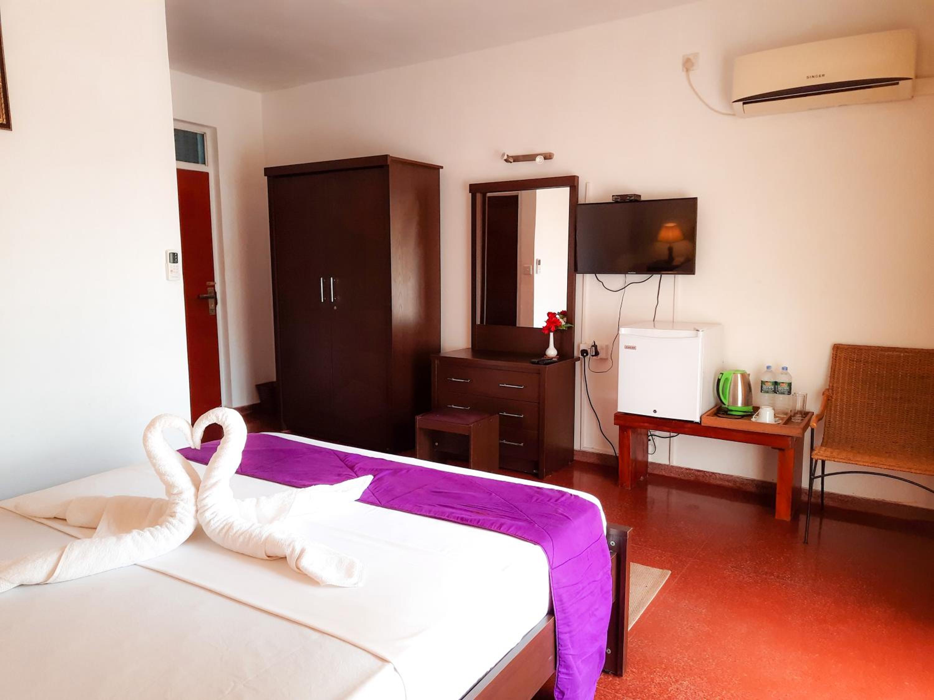 Deluxe Double Room With Balcony photo 3