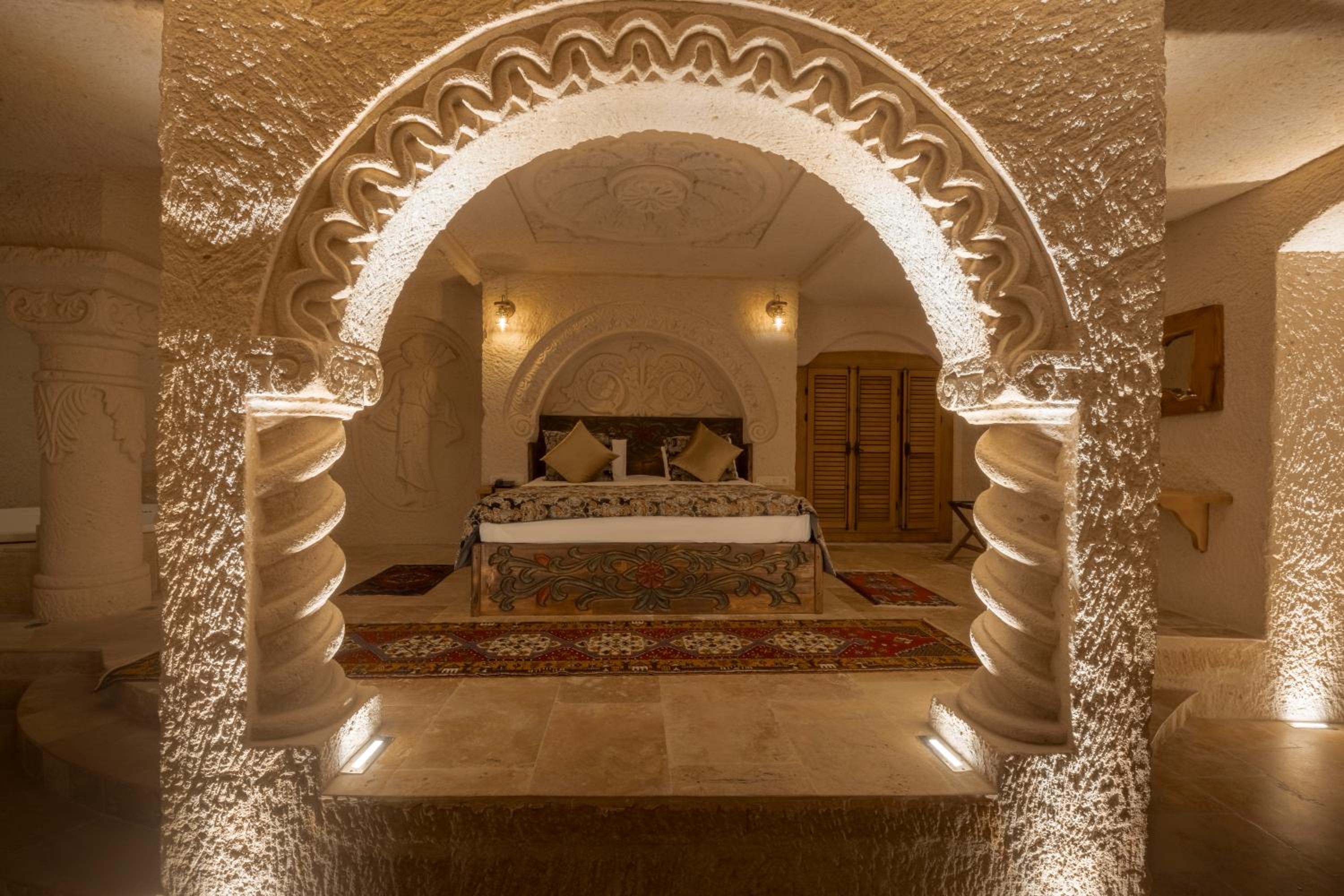 King Room with Spa Bath - Photo 36