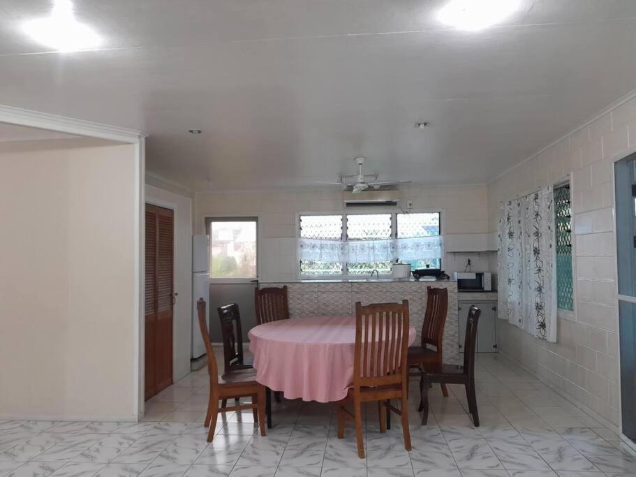 One-Bedroom House photo 3