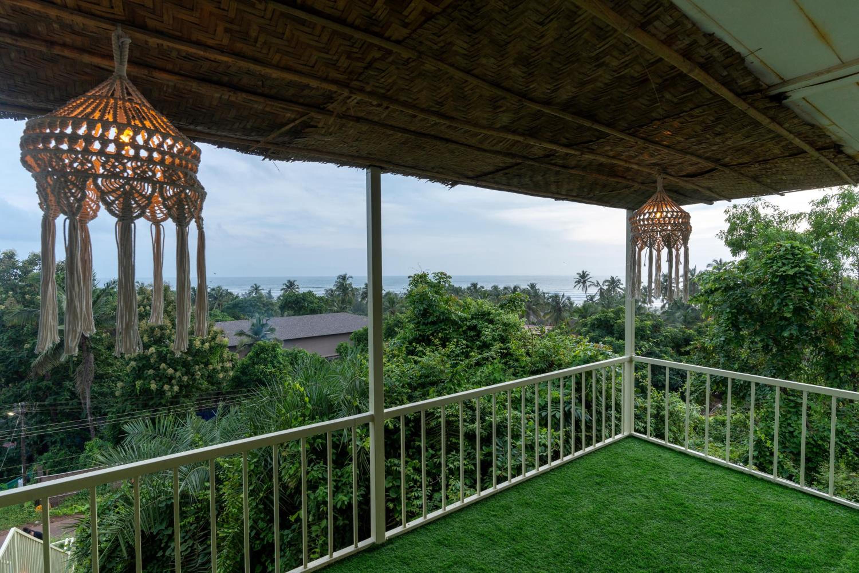 Deluxe Double Room With Balcony And Sea View photo 3