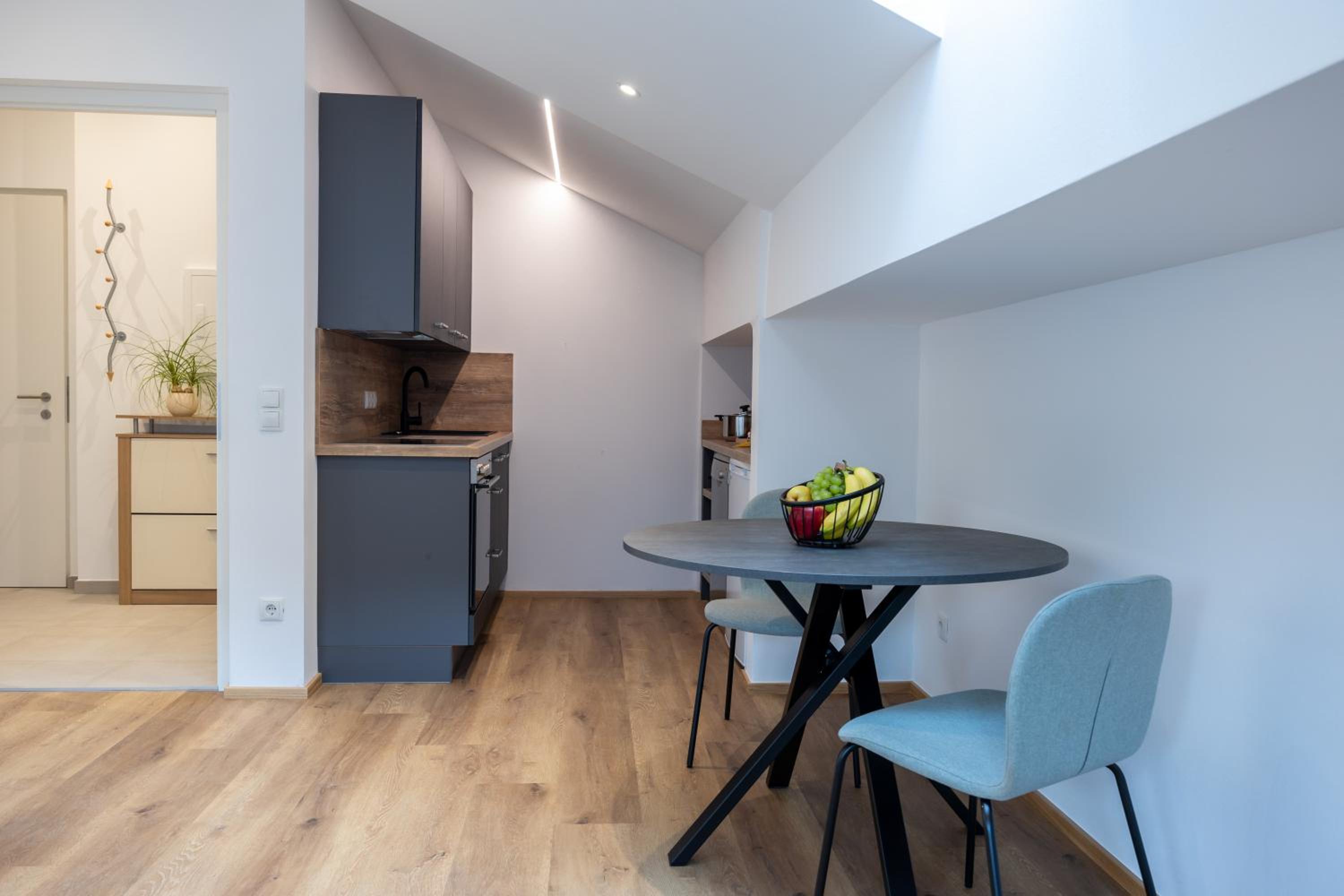 One-Bedroom Apartment - Non-Smoking photo 3