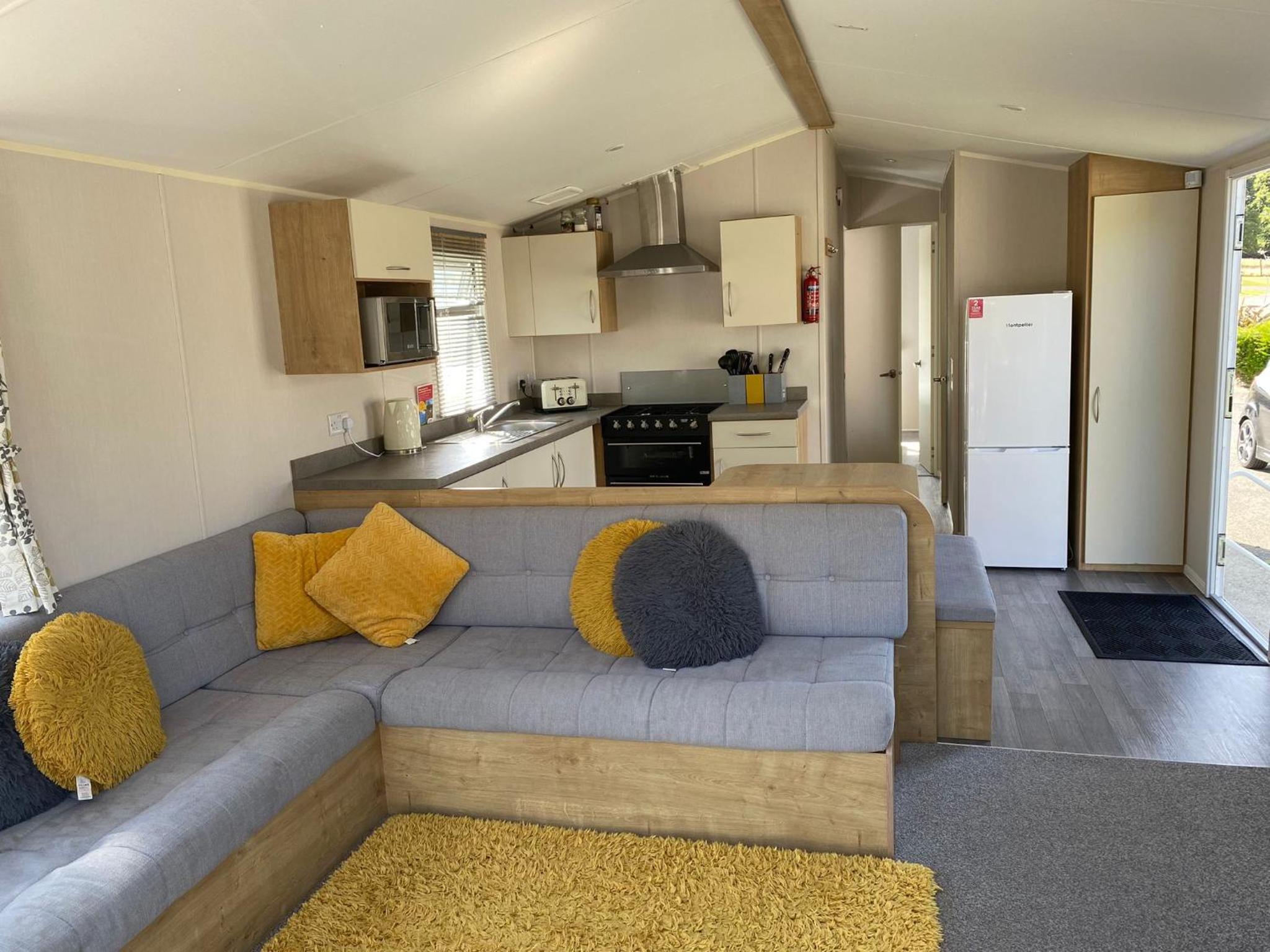 Caravan photo 2