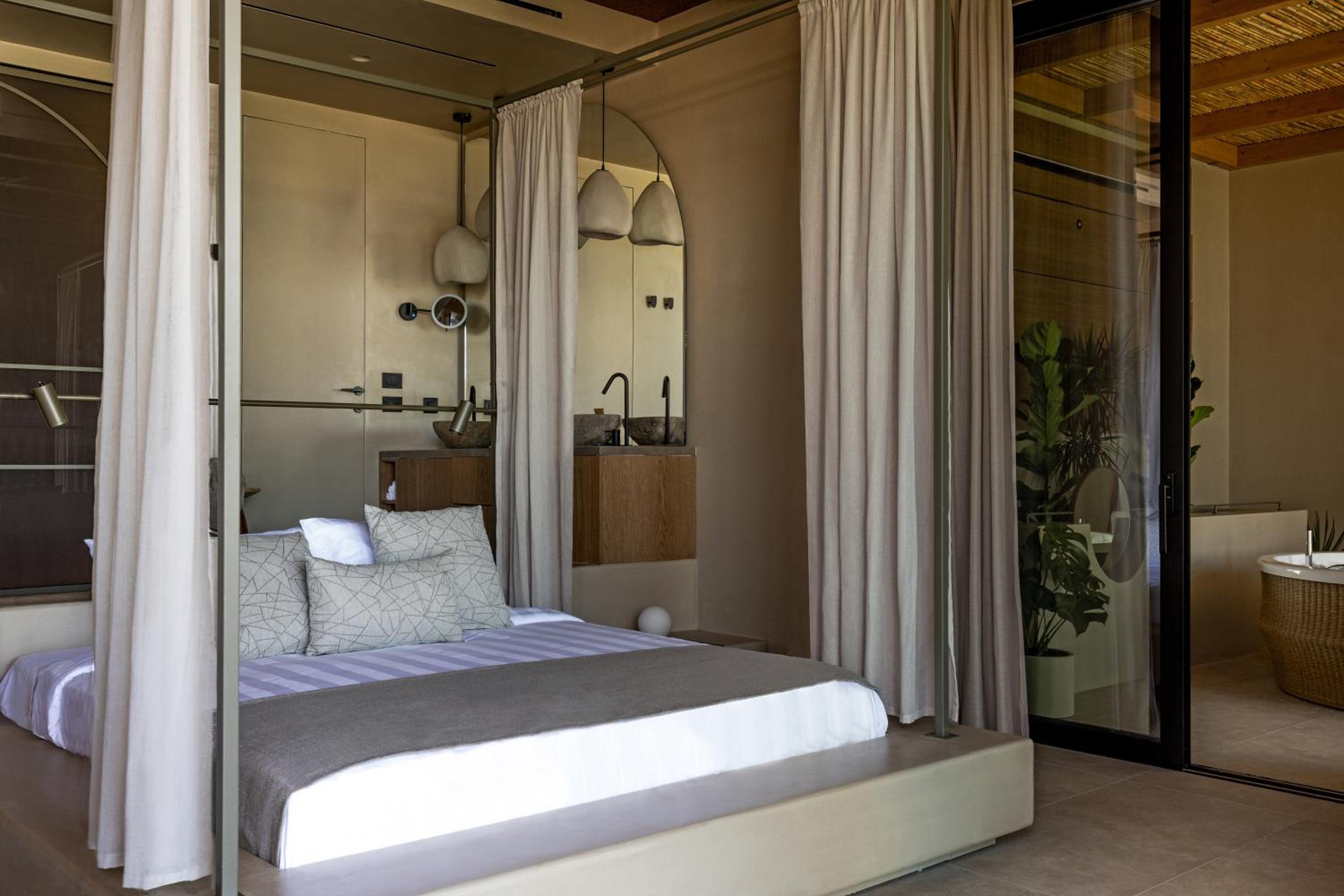 Suite with Sea View