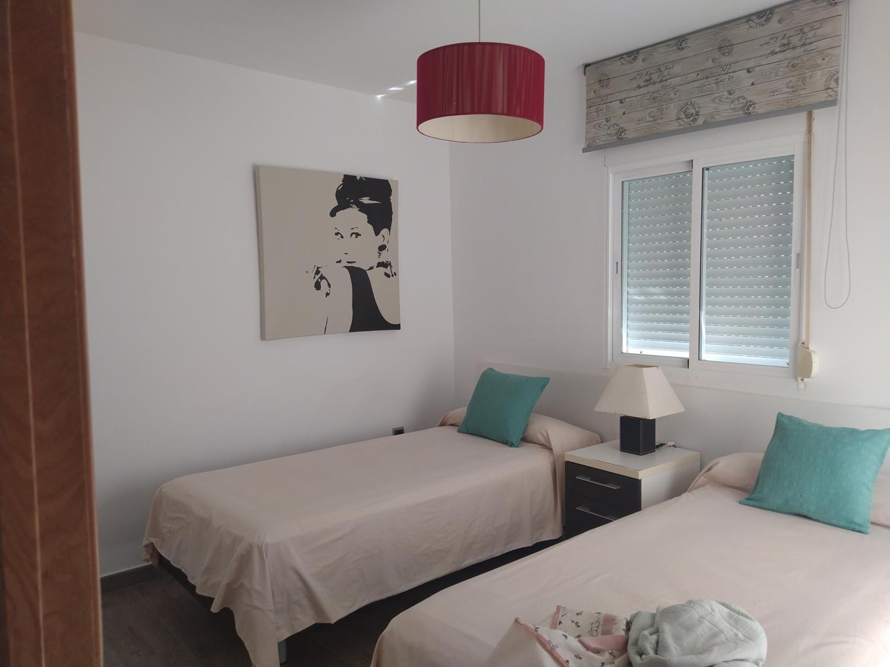 Casa de cuatro habitaciones