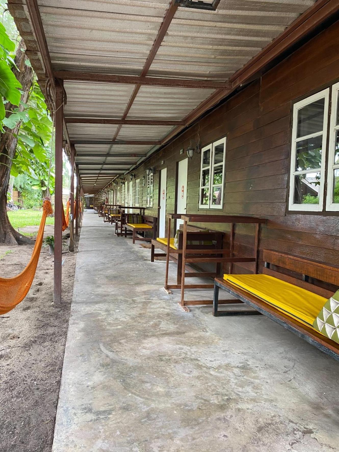 Standard Double Room with Air Condition - Photo 7