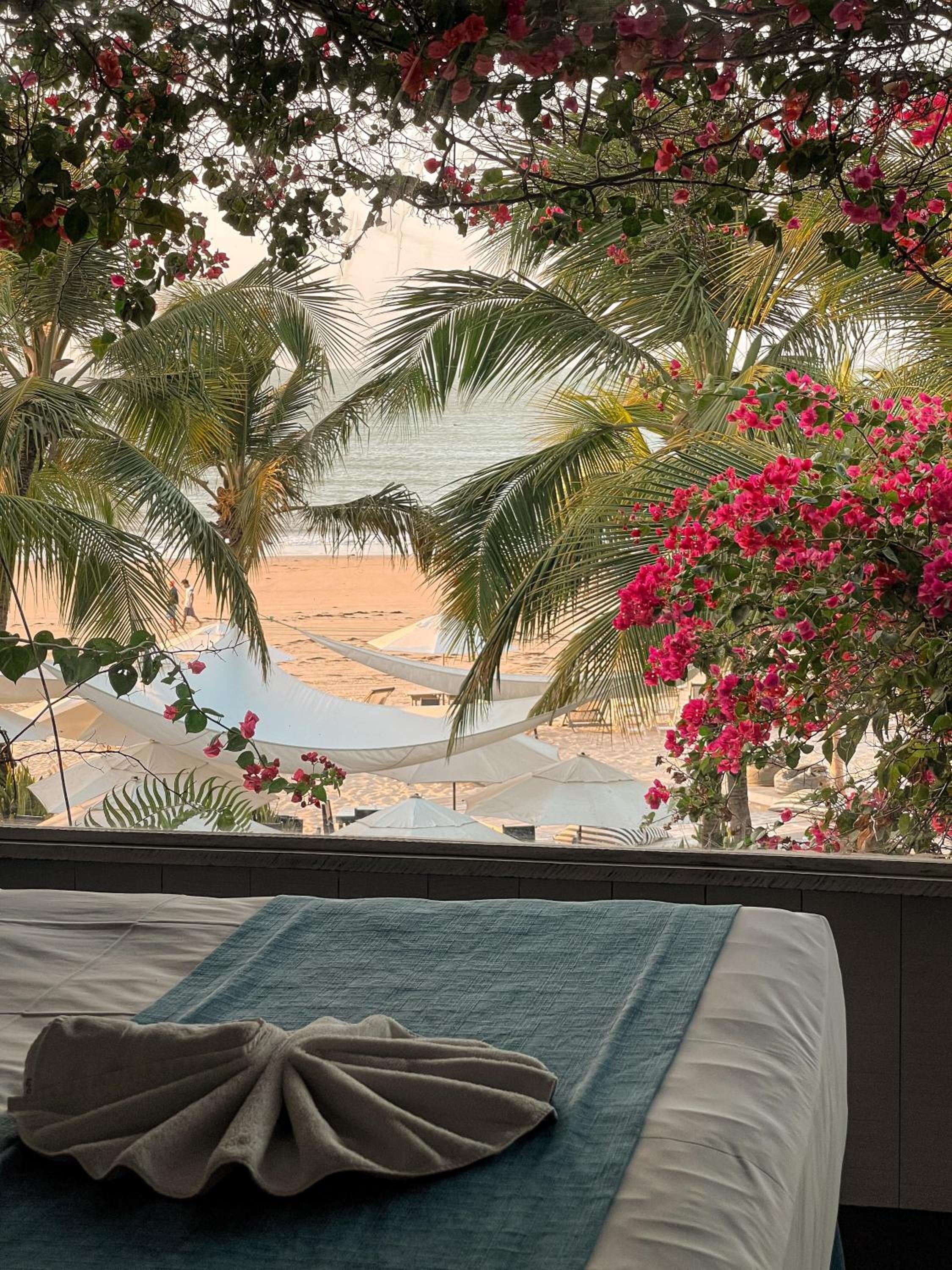 Apartment with Sea View - Photo 5