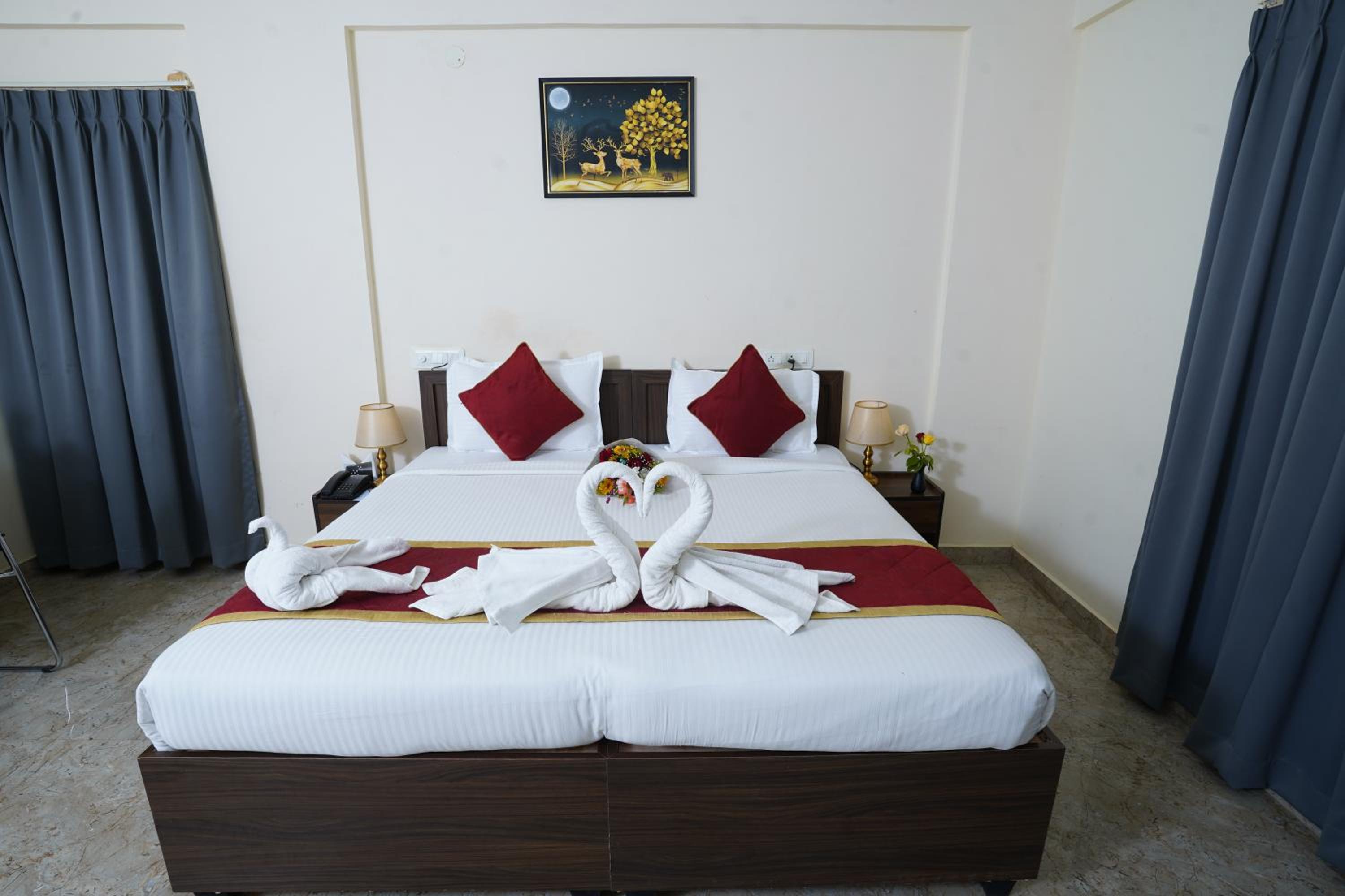 Deluxe Room - Photo 14