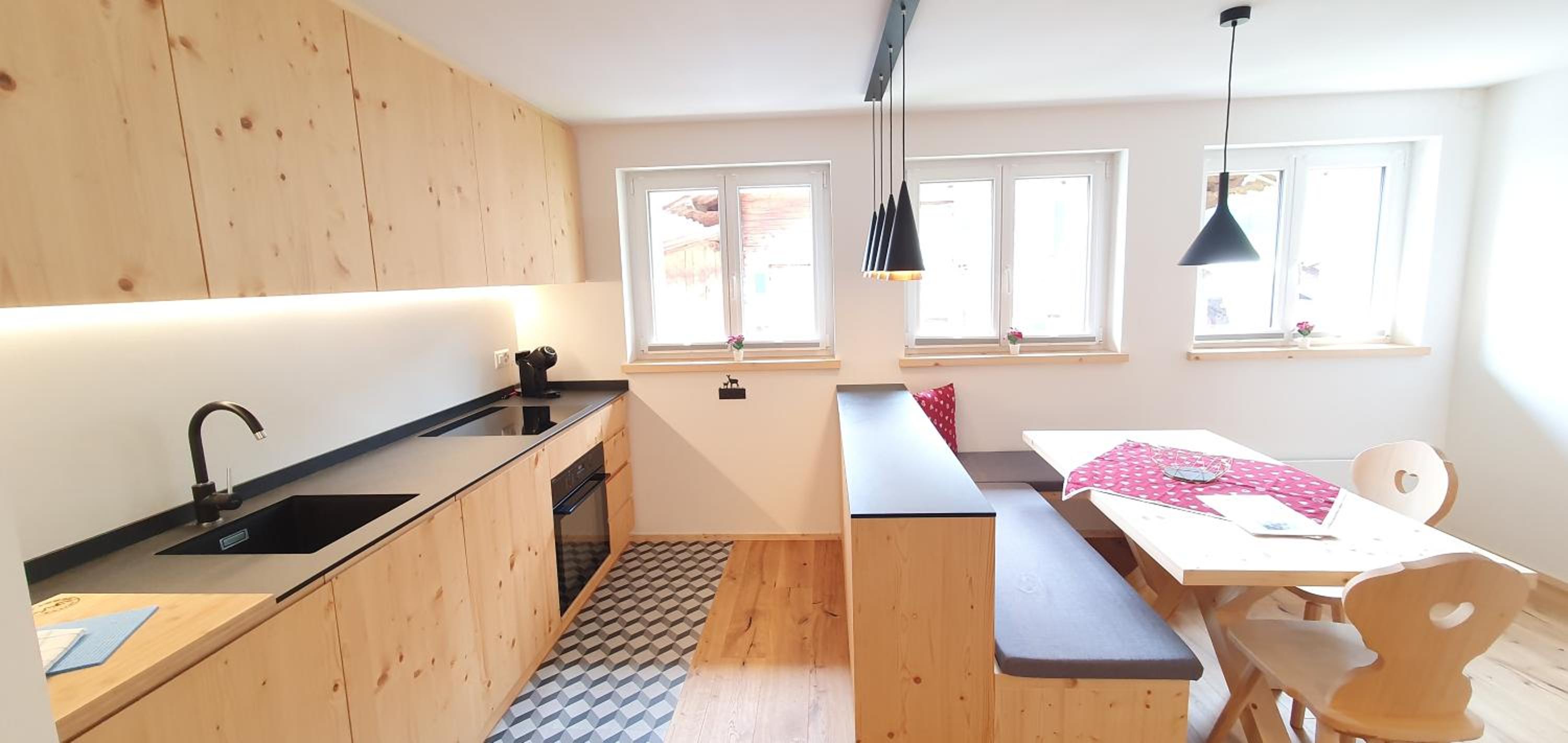 Two-Bedroom Apartment - Photo 4
