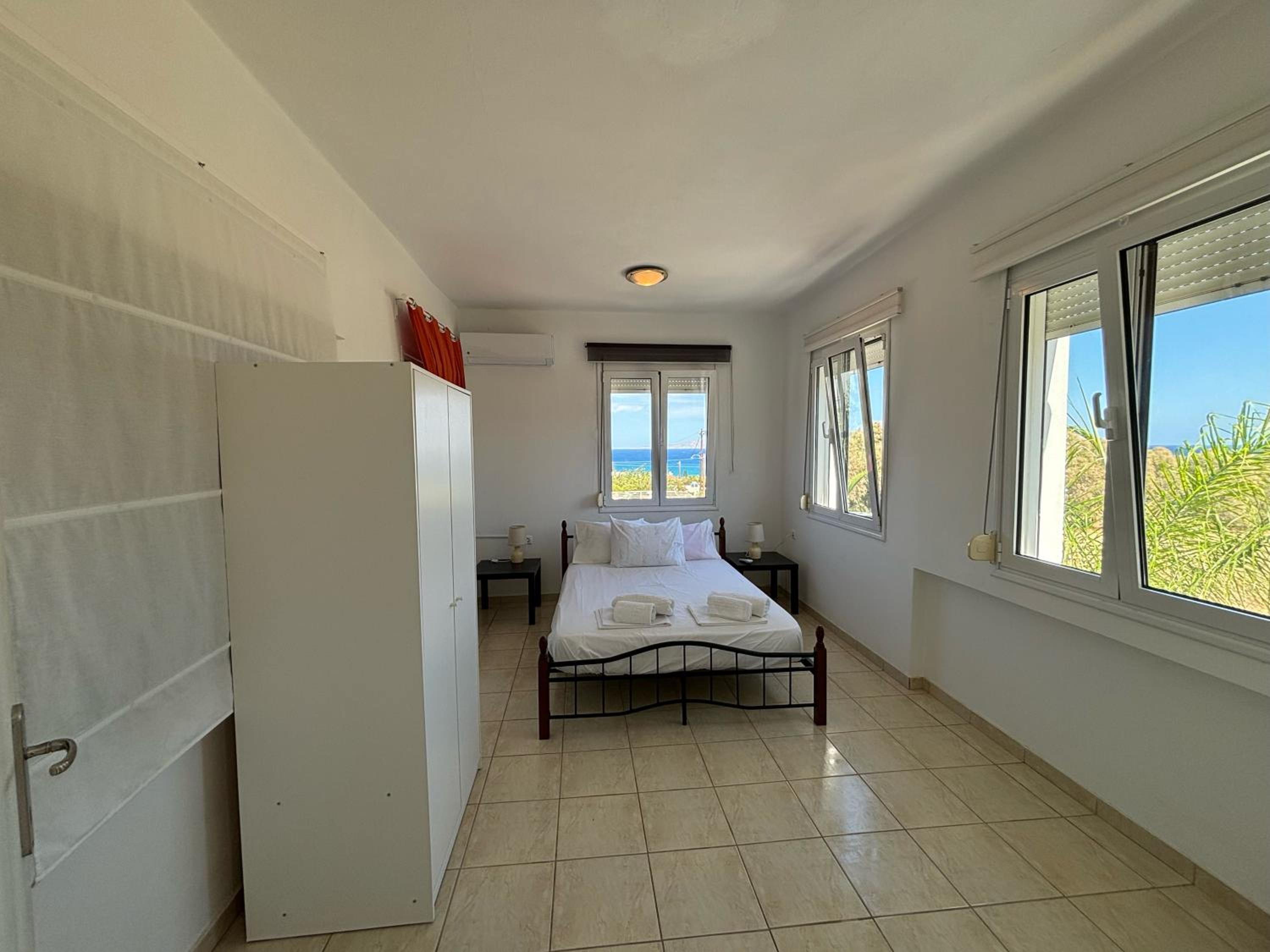 Spacious Apartment with Sea View Balcony