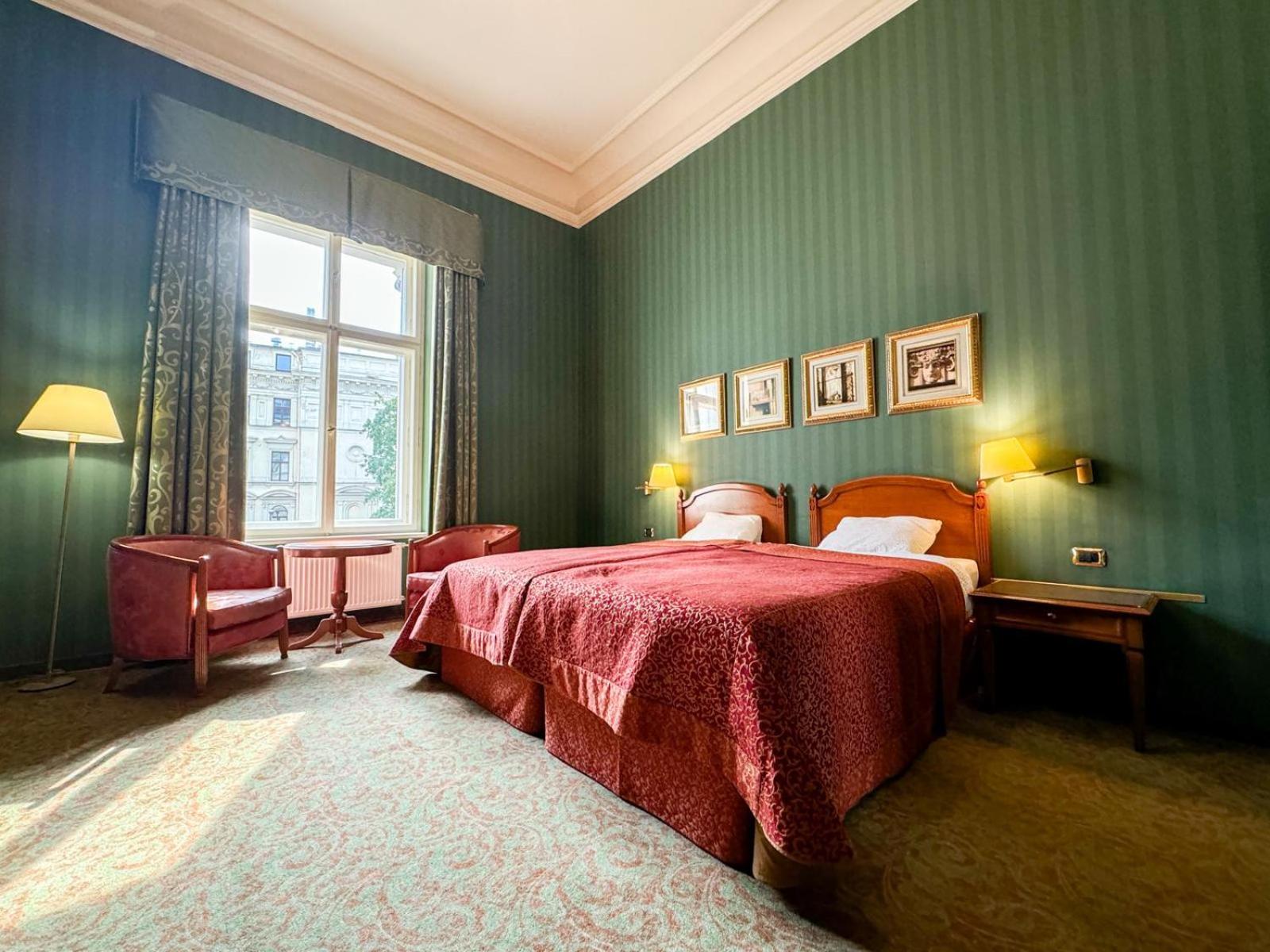 Classic Double Room