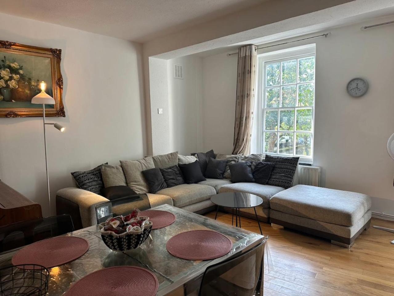 Two-Bedroom Apartment with Garden View photo 1