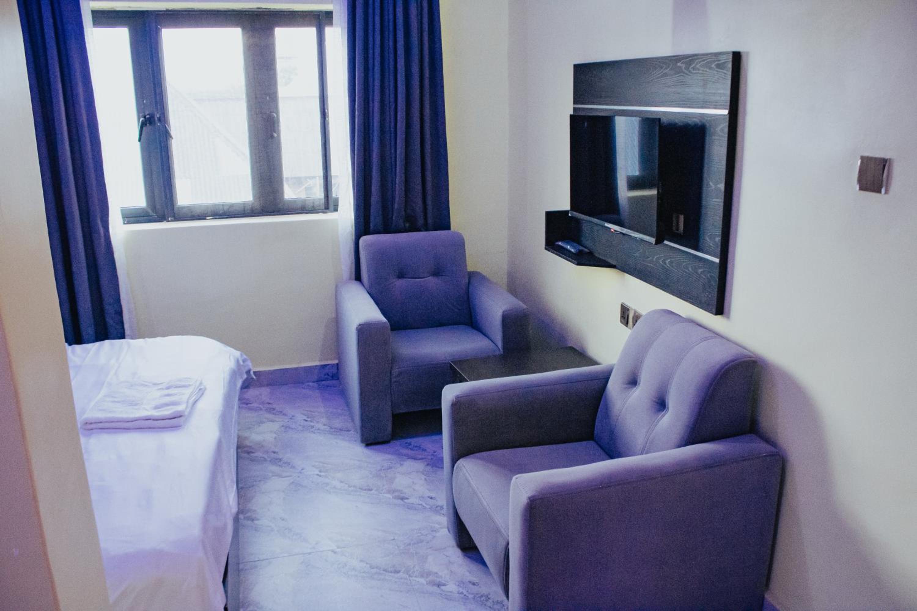 Deluxe Double Room photo 2
