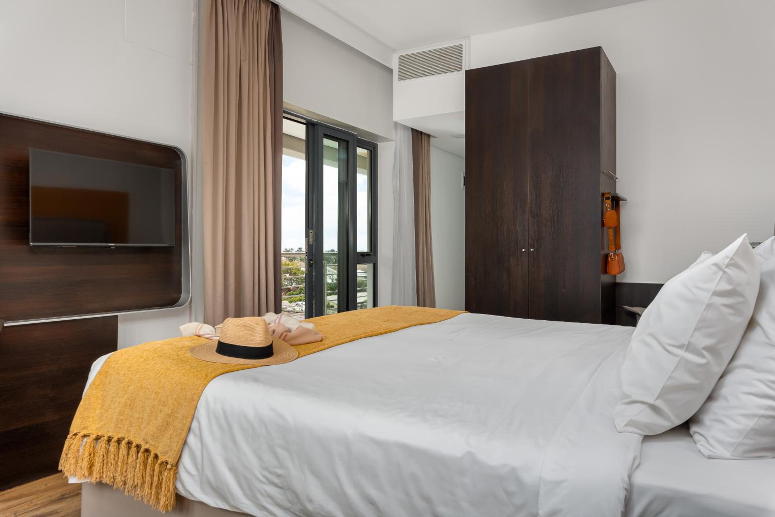 Superior Double Room - Photo 9