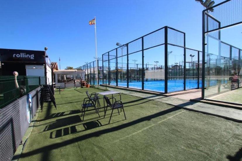 Two-Bedroom Apartment with Pool View photo 3