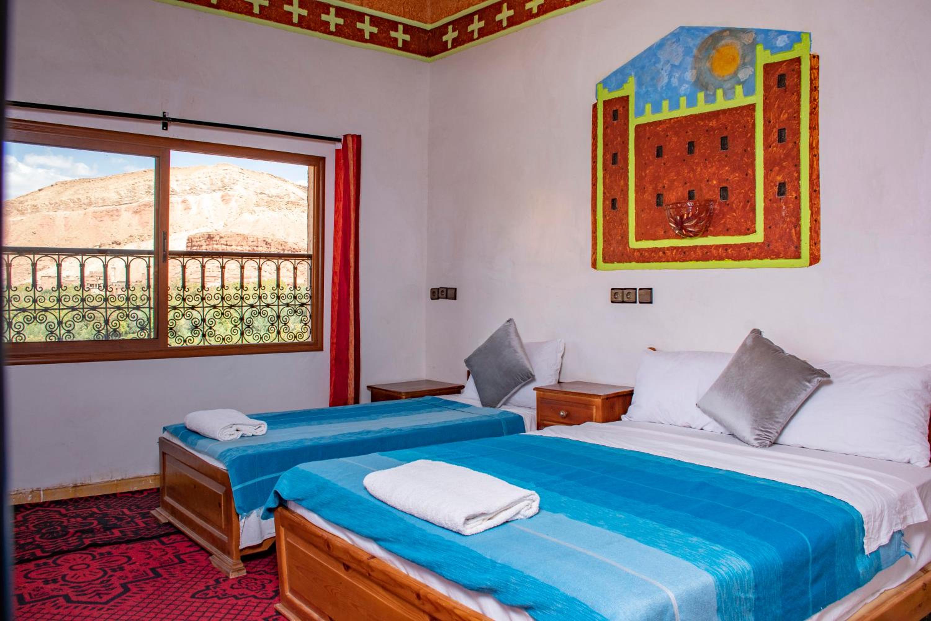 Large Double Room - Photo 13