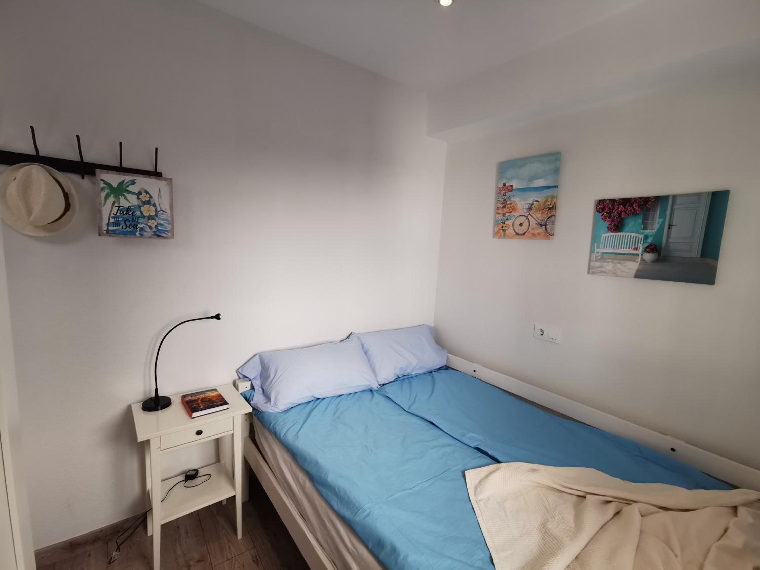 Apartamento de dos habitaciones con vista al mar