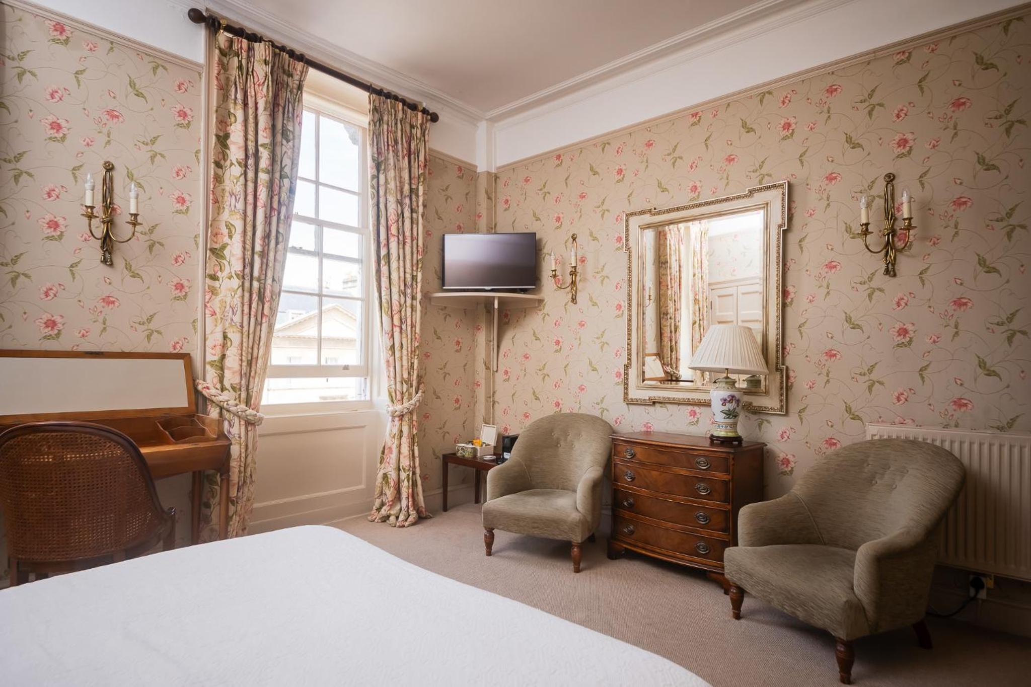 Deluxe Suite photo 1
