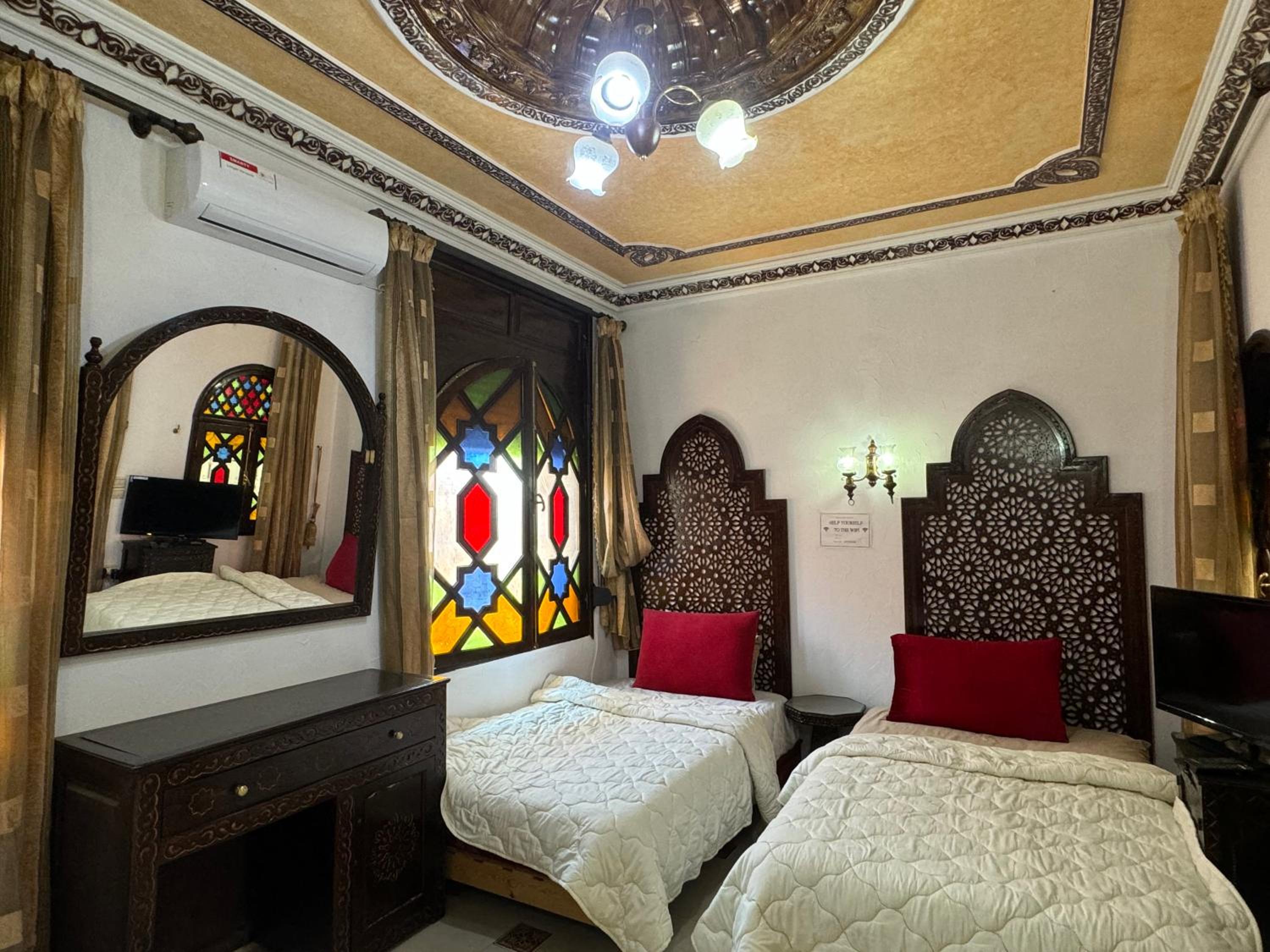 Double Or Twin Room - Photo 9