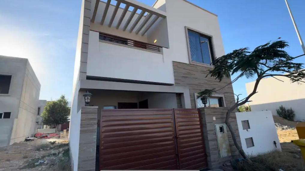 Villa photo 2