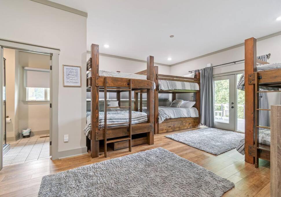 Seven-Bedroom House