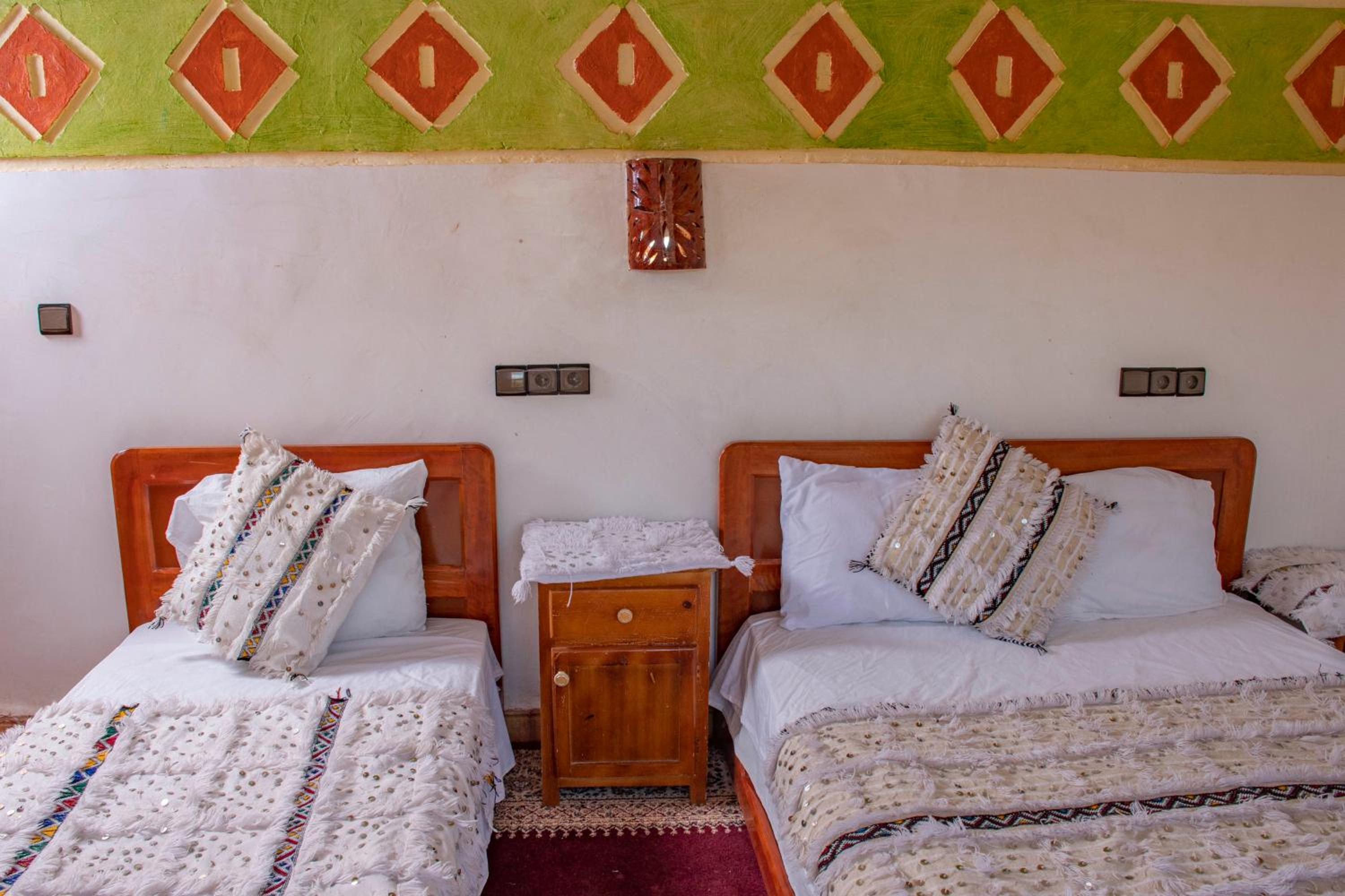 Large Double Room - Photo 21