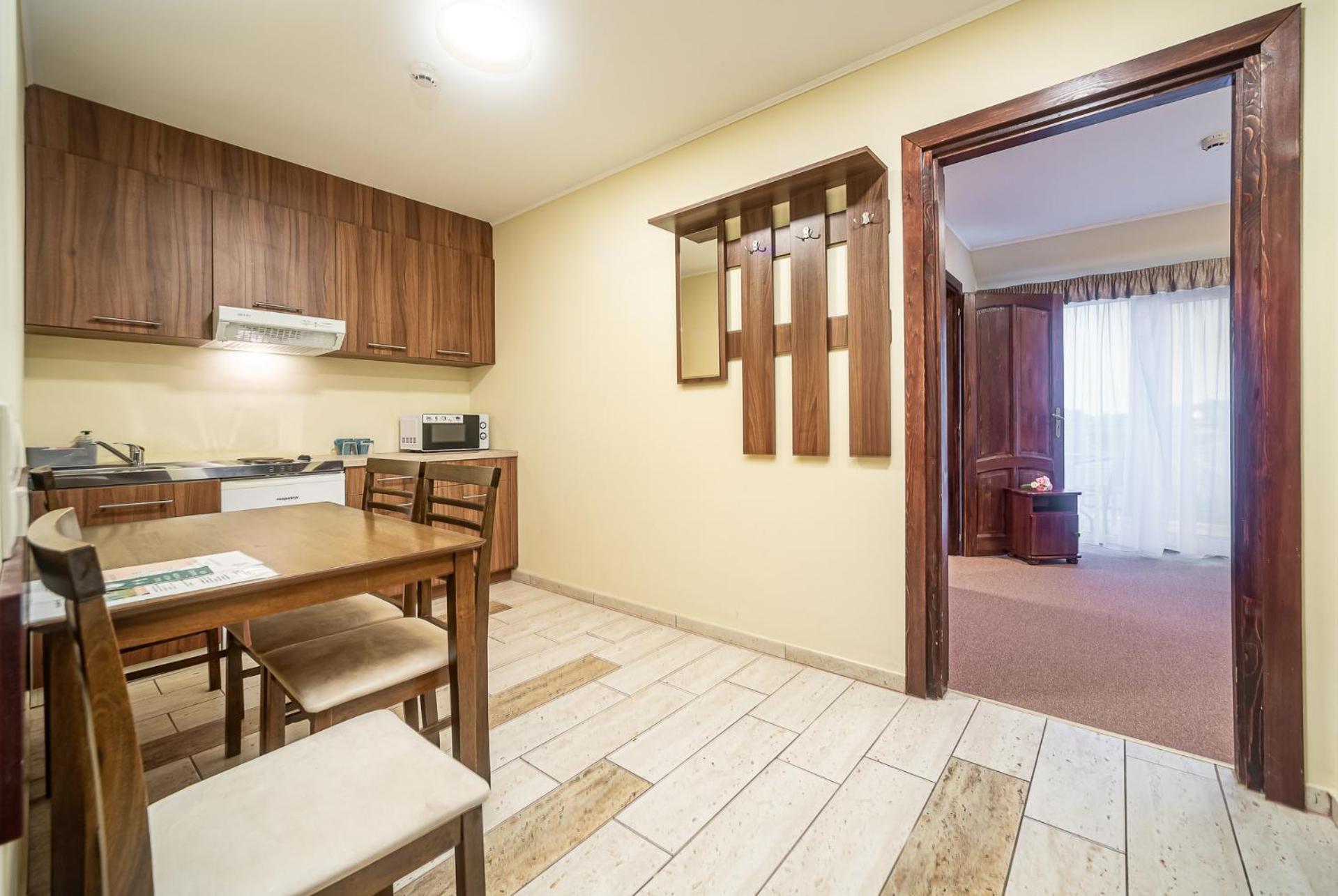 Standard Quadruple Room - Photo 7