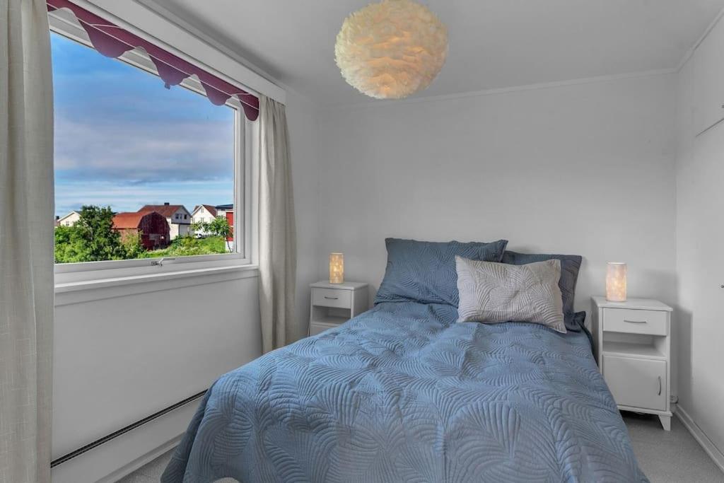 Three-Bedroom House photo 1