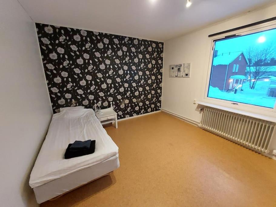 Two-Bedroom Apartment photo 2